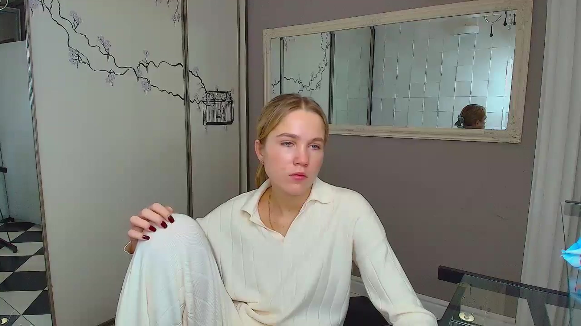 Gallery image thumbnail from Kate_Lewiss's myfreecams stream on, 12/10/2024, 12:01 image 9 of 20