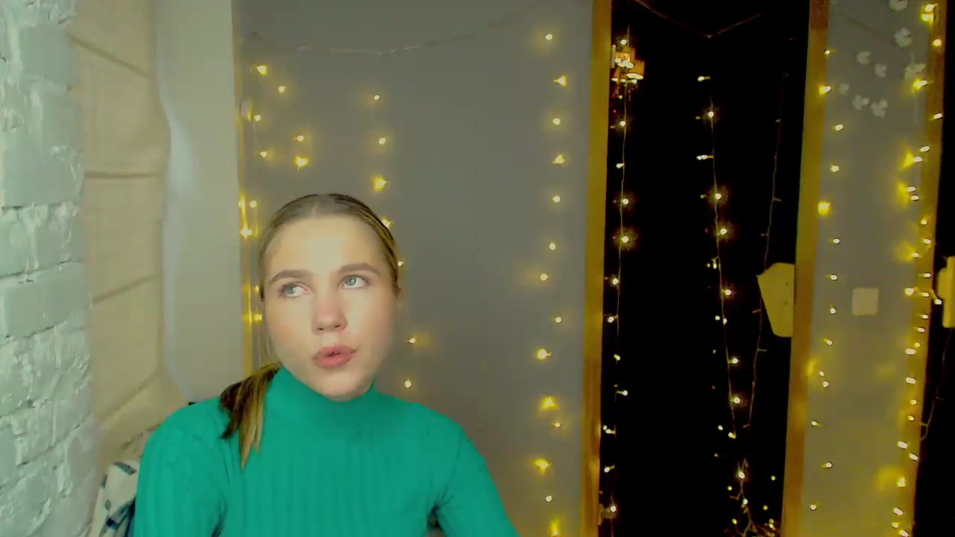 Gallery image thumbnail from Kate_Lewiss's myfreecams stream on, 12/12/2024, 12:02 image 5 of 20