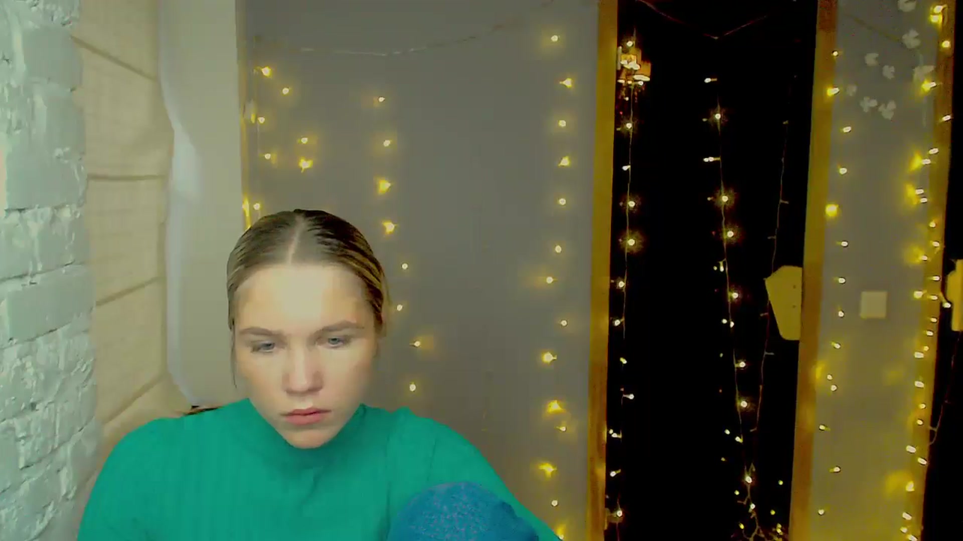 Gallery image thumbnail from Kate_Lewiss's myfreecams stream on, 12/12/2024, 12:02 image 7 of 20