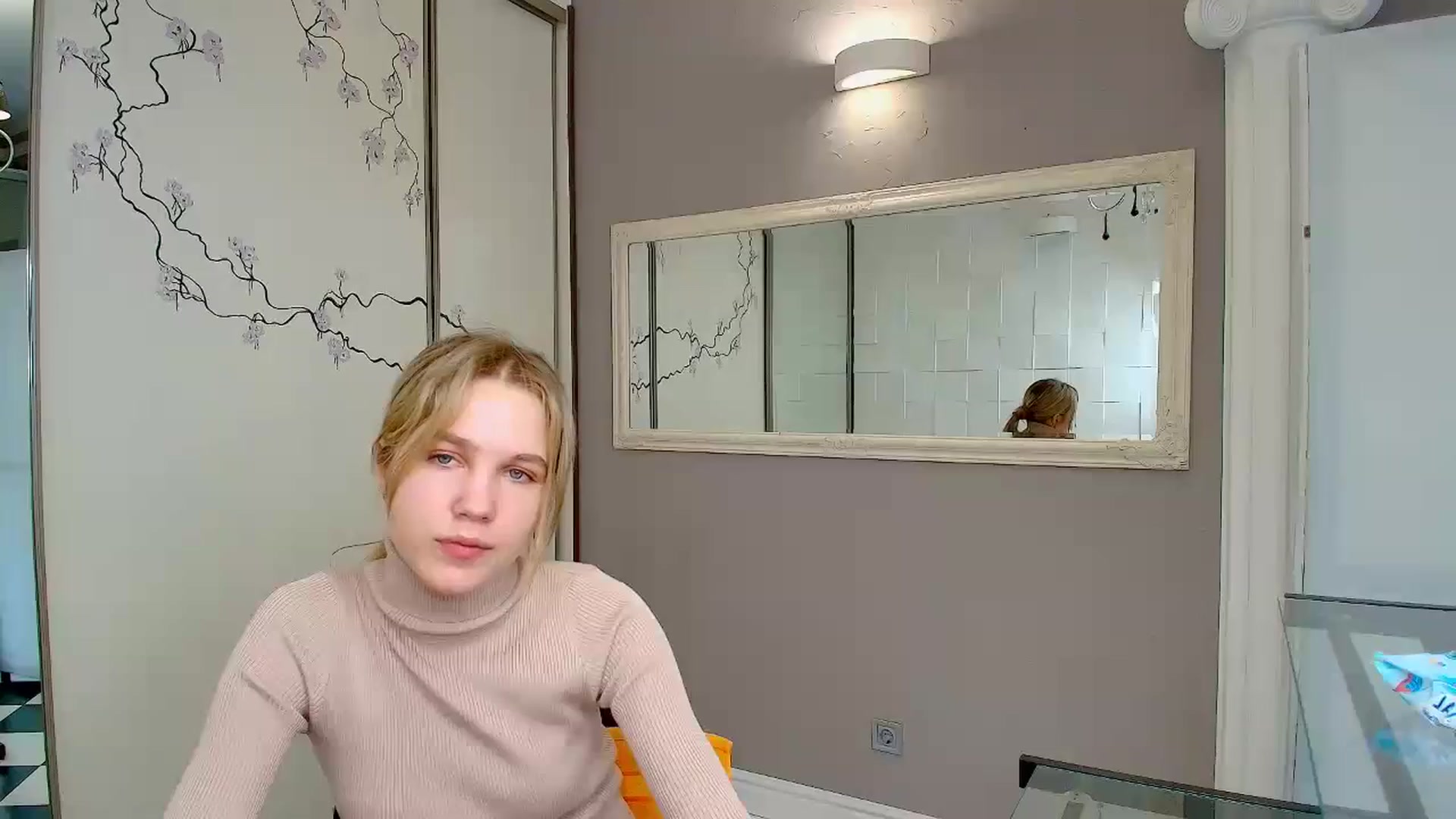 Gallery image thumbnail from Kate_Lewiss's myfreecams stream on, 12/14/2024, 09:57 image 11 of 20