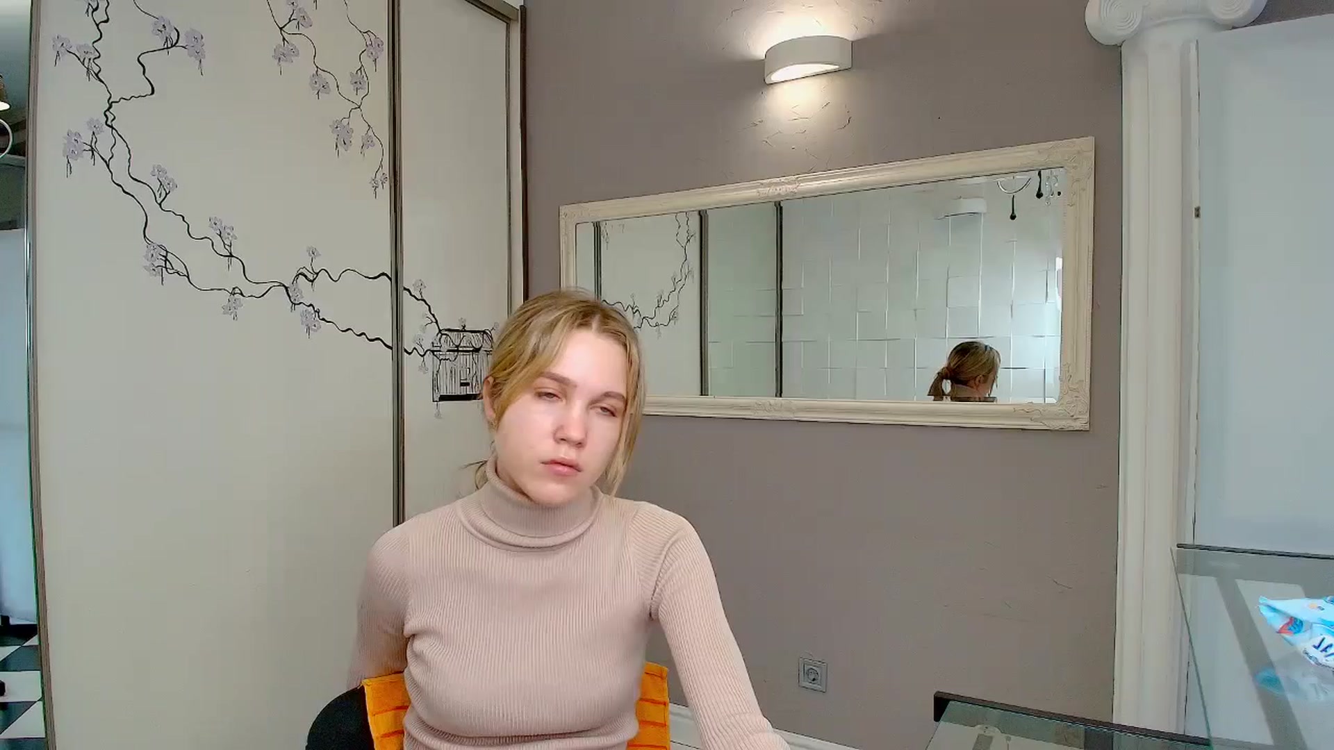 Gallery image thumbnail from Kate_Lewiss's myfreecams stream on, 12/14/2024, 09:57 image 4 of 20