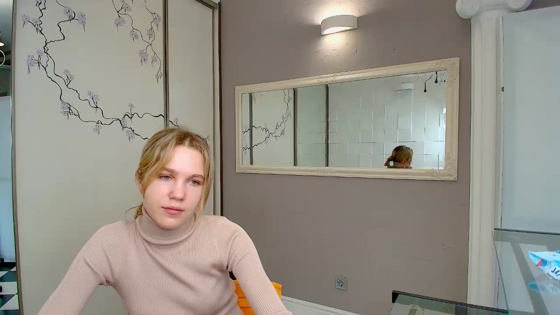 Gallery image thumbnail from Kate_Lewiss's myfreecams stream on, 12/14/2024, 09:57 image 9 of 20