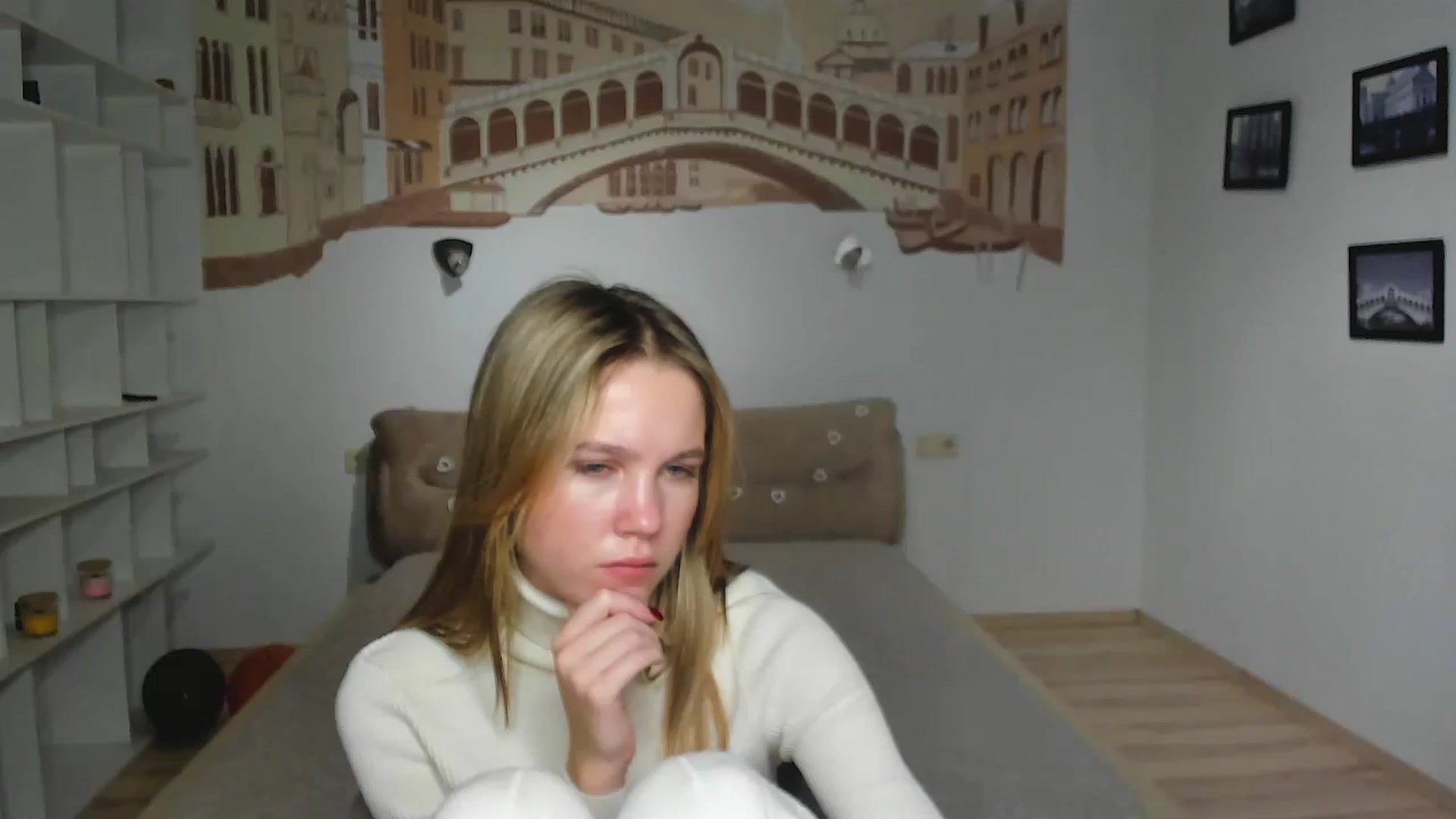 Gallery image thumbnail from Kate_Lewiss's myfreecams stream on, 12/15/2024, 16:44 image 1 of 20