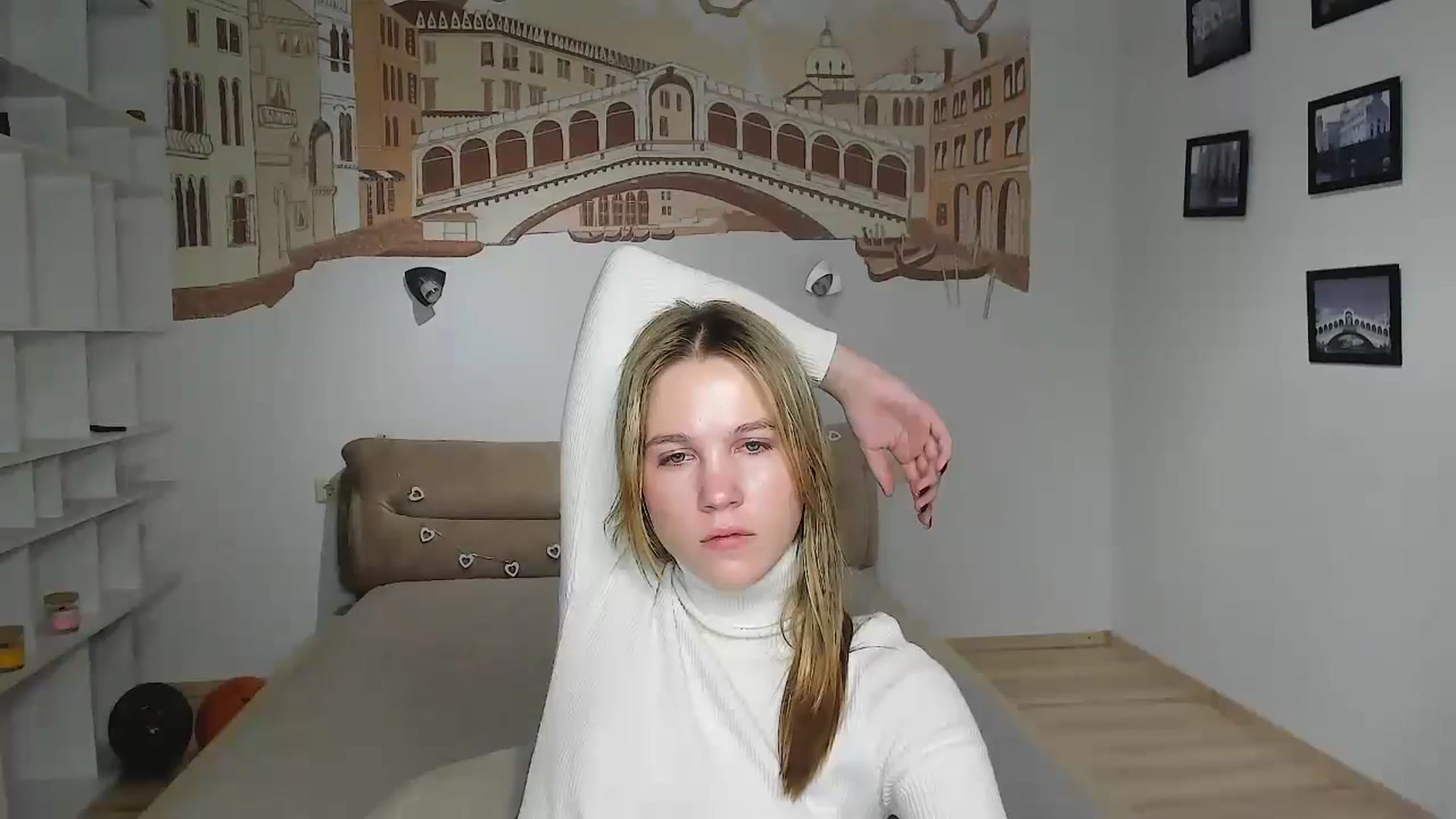 Gallery image thumbnail from Kate_Lewiss's myfreecams stream on, 12/15/2024, 18:02 image 3 of 20