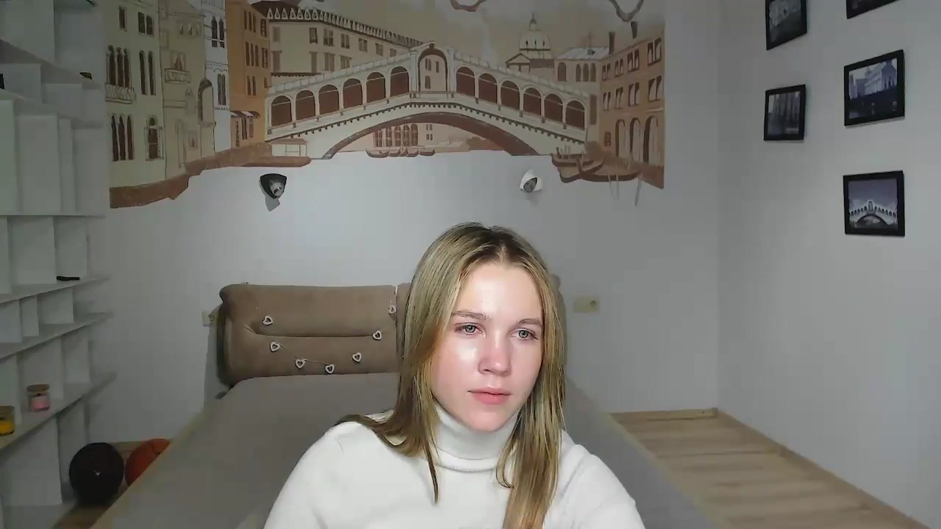 Gallery image thumbnail from Kate_Lewiss's myfreecams stream on, 12/15/2024, 18:02 image 19 of 20