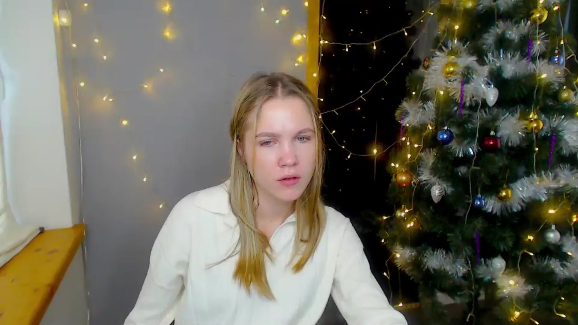 Gallery image thumbnail from Kate_Lewiss's myfreecams stream on, 12/16/2024, 10:11 image 6 of 20