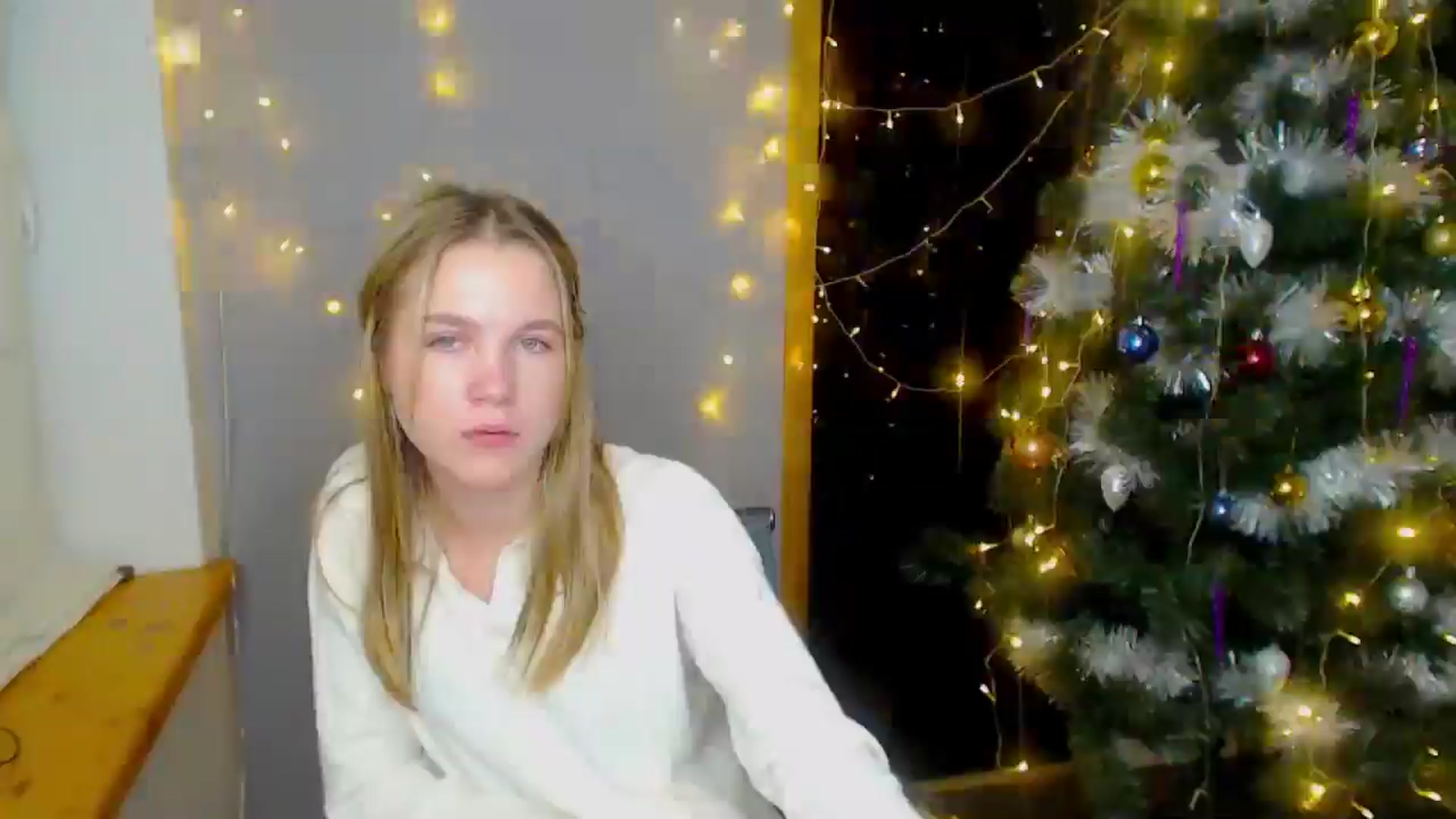 Gallery image thumbnail from Kate_Lewiss's myfreecams stream on, 12/16/2024, 12:56 image 2 of 20