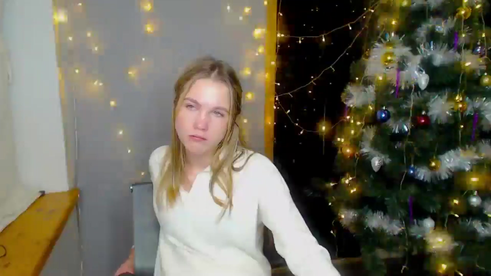 Gallery image thumbnail from Kate_Lewiss's myfreecams stream on, 12/16/2024, 13:15 image 19 of 20