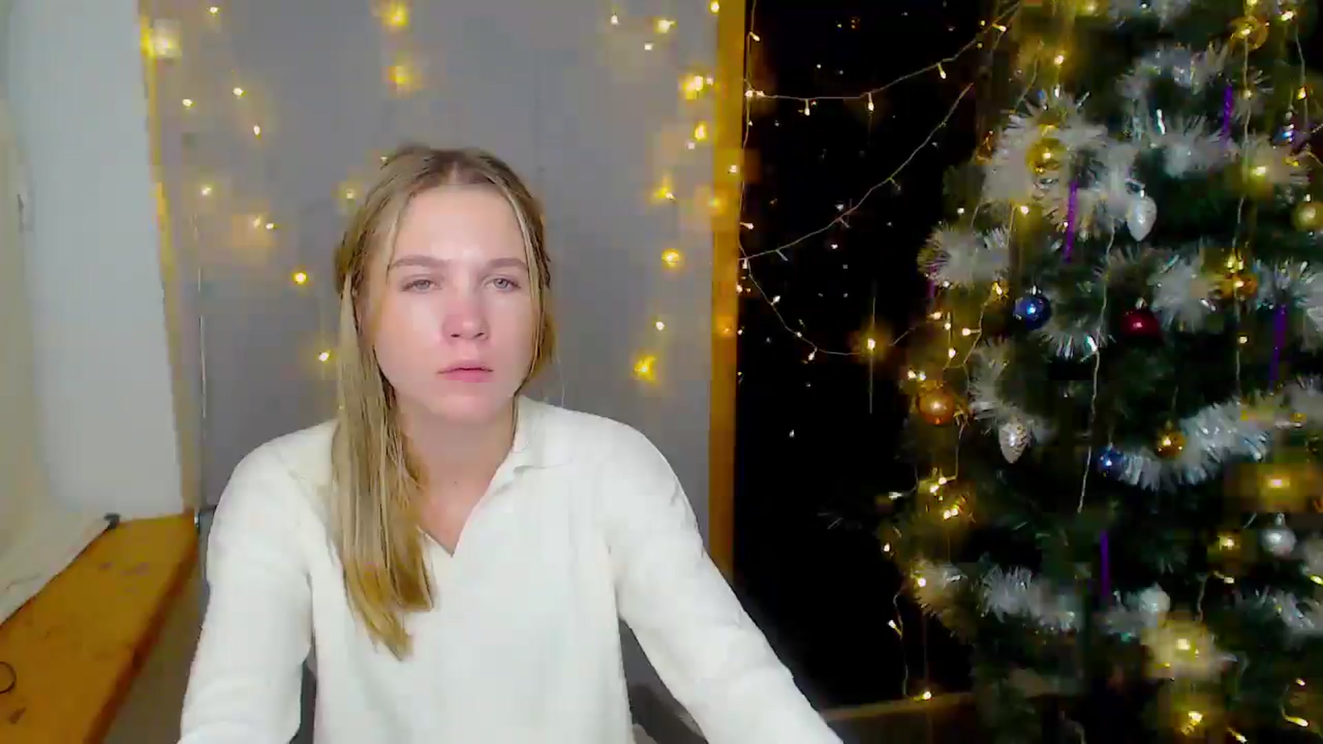 Gallery image thumbnail from Kate_Lewiss's myfreecams stream on, 12/16/2024, 13:55 image 17 of 20