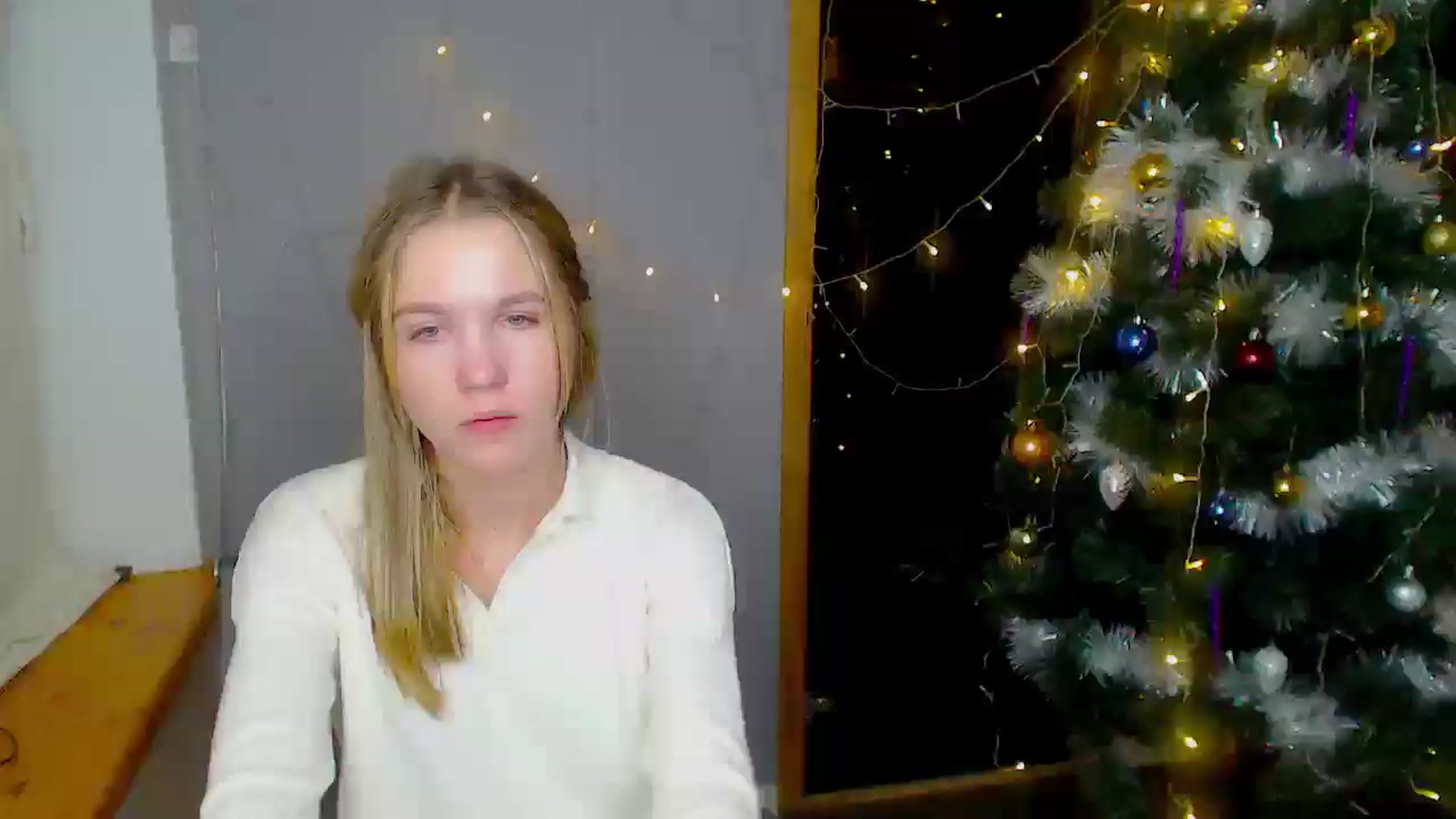 Gallery image thumbnail from Kate_Lewiss's myfreecams stream on, 12/16/2024, 13:55 image 18 of 20