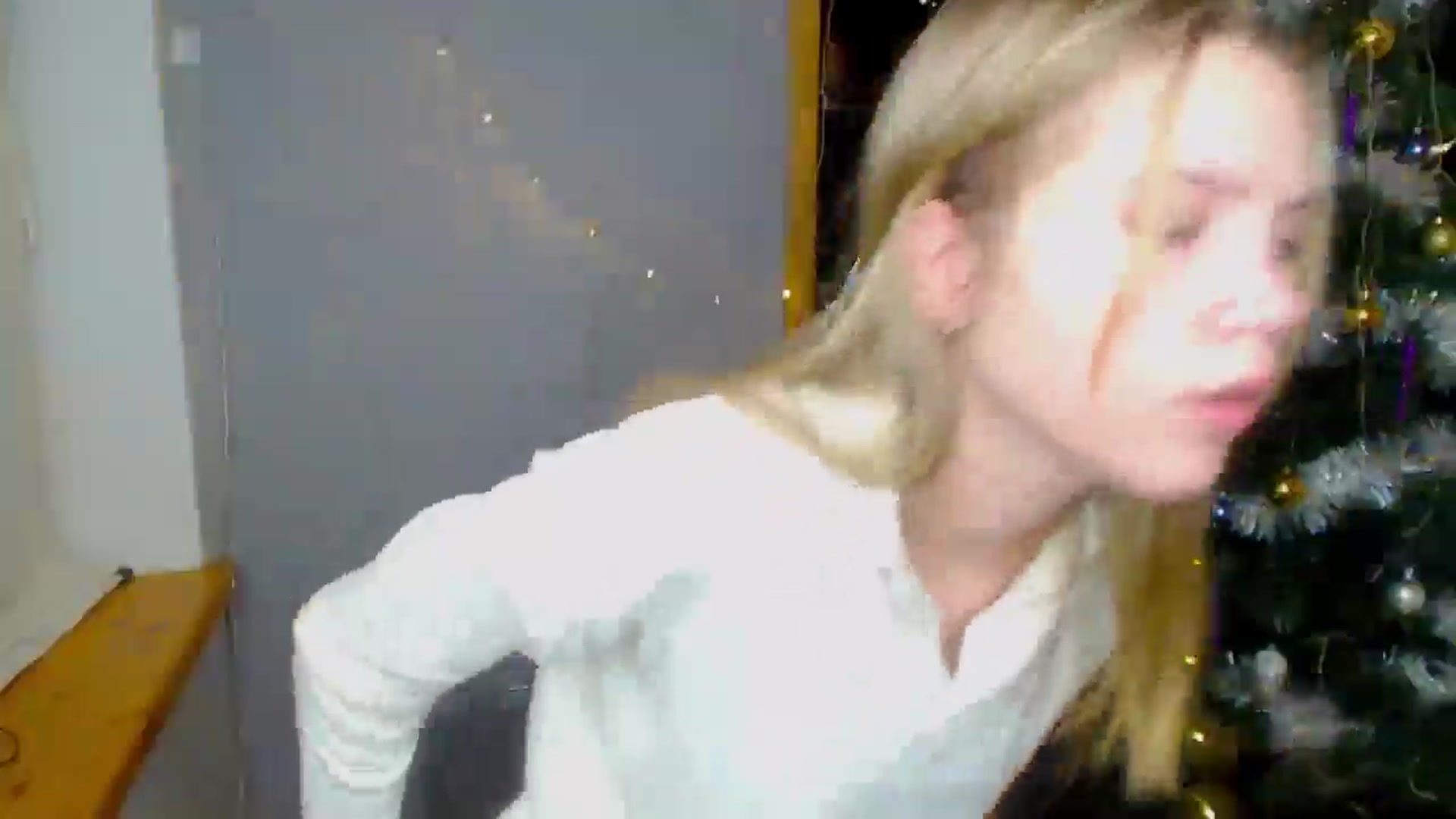 Gallery image thumbnail from Kate_Lewiss's myfreecams stream on, 12/16/2024, 13:55 image 11 of 20