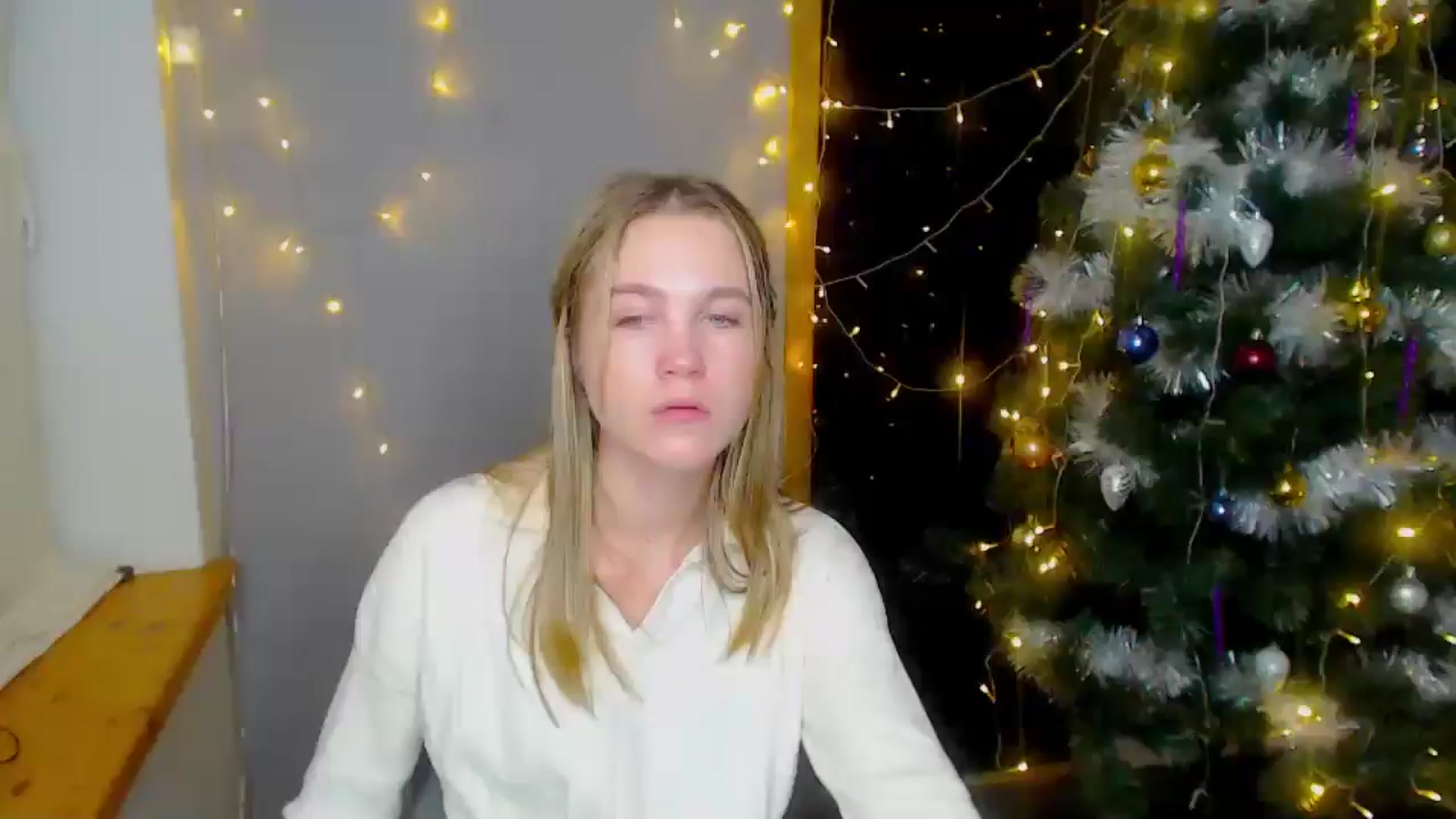 Gallery image thumbnail from Kate_Lewiss's myfreecams stream on, 12/16/2024, 13:55 image 1 of 20
