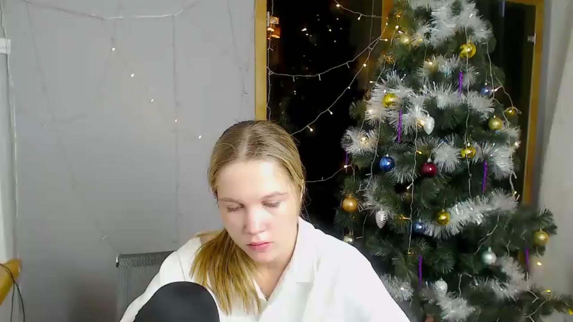 Gallery image thumbnail from Kate_Lewiss's myfreecams stream on, 12/19/2024, 09:23 image 20 of 20