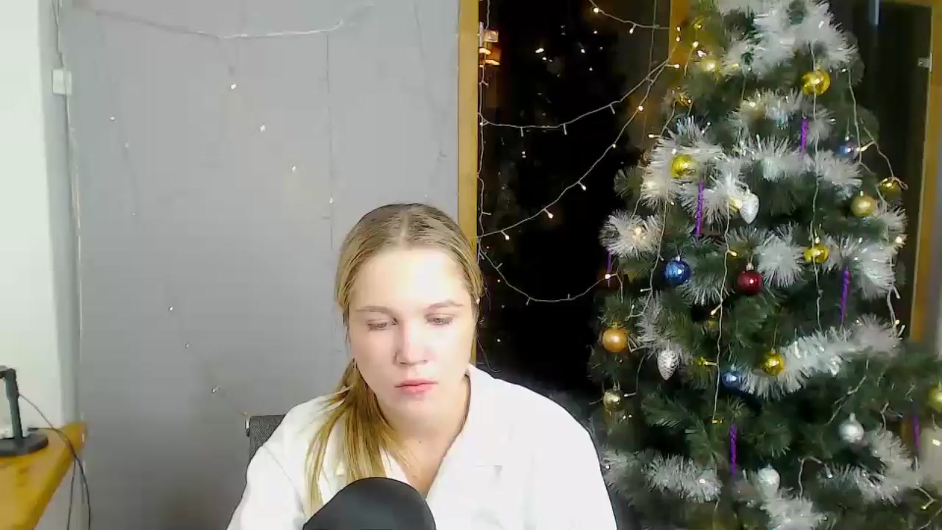 Gallery image thumbnail from Kate_Lewiss's myfreecams stream on, 12/19/2024, 10:53 image 11 of 20