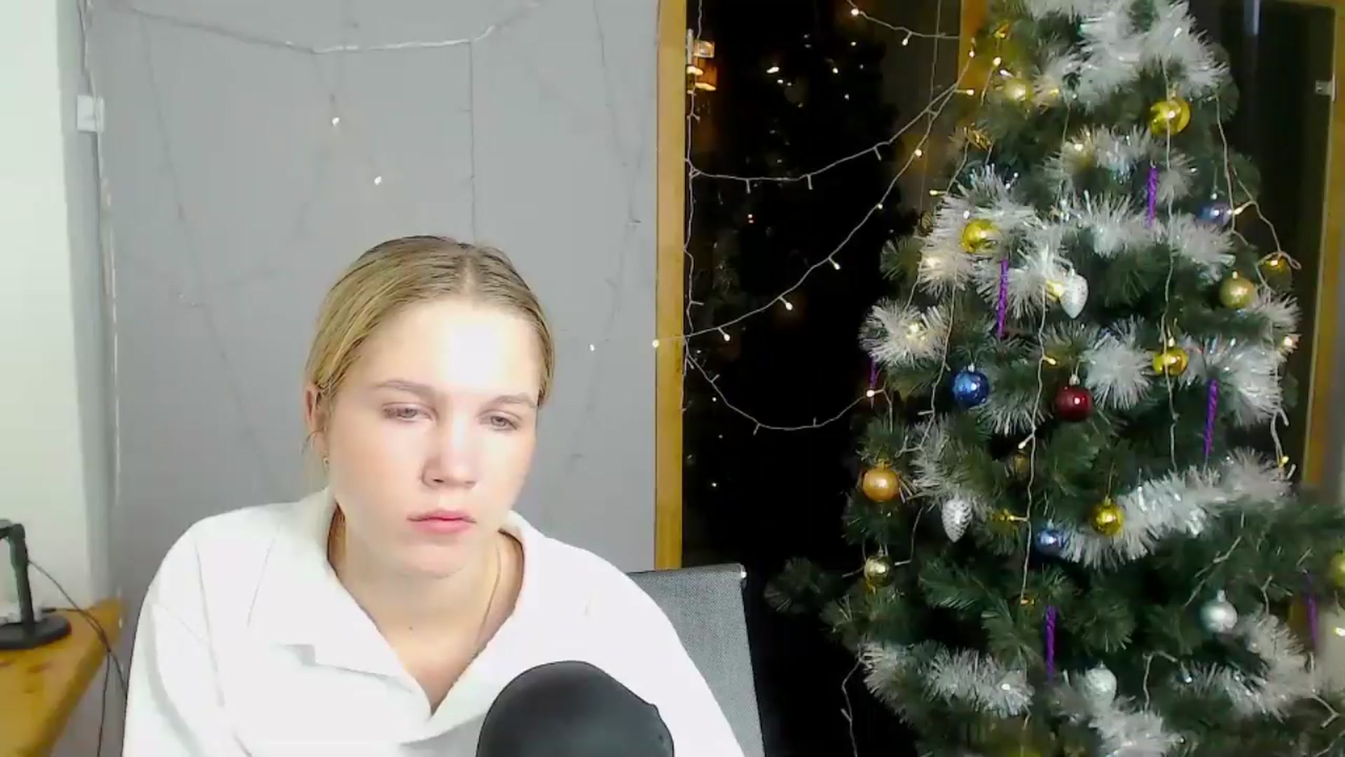 Gallery image thumbnail from Kate_Lewiss's myfreecams stream on, 12/19/2024, 10:53 image 3 of 20
