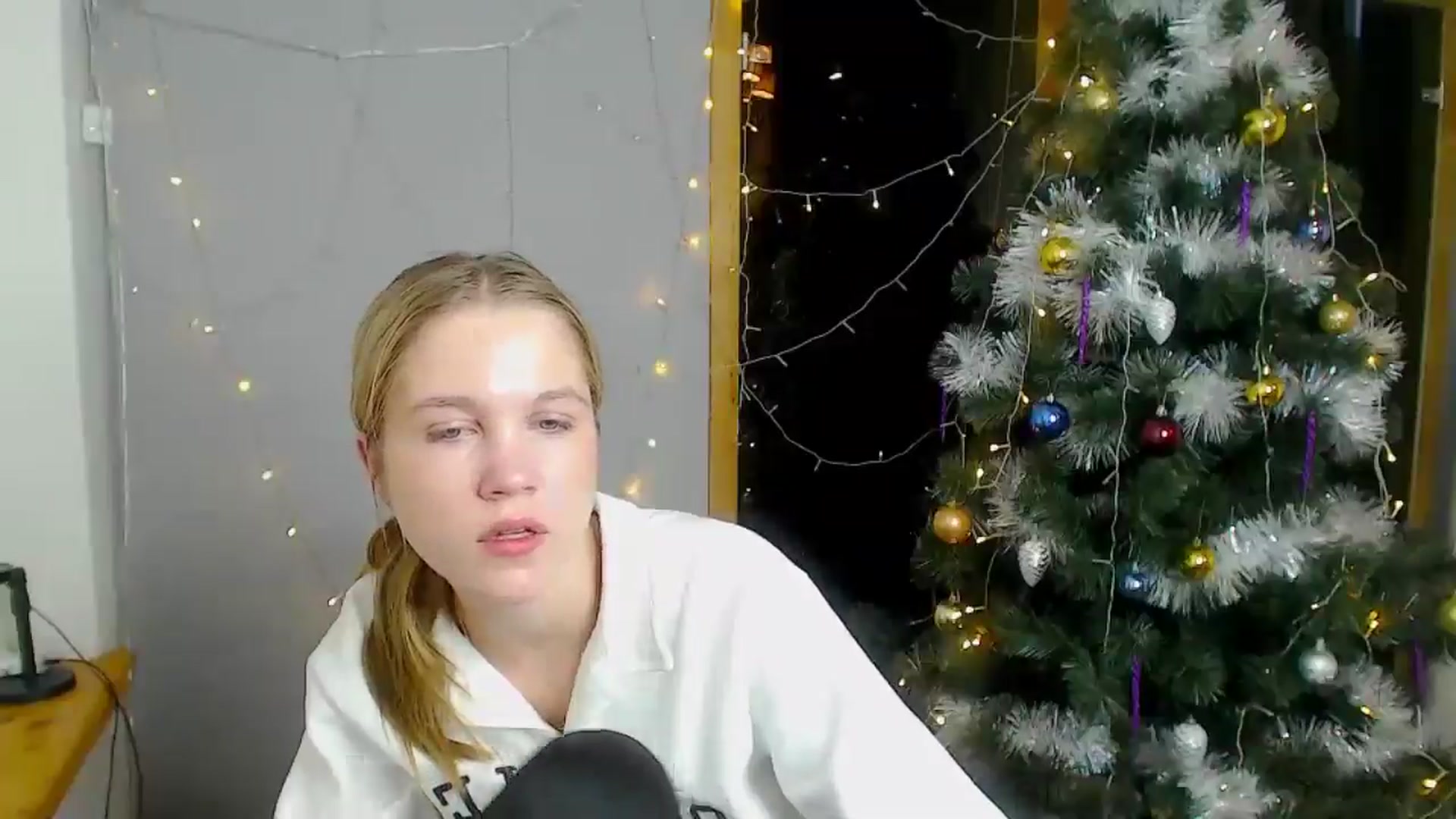 Gallery image thumbnail from Kate_Lewiss's myfreecams stream on, 12/19/2024, 10:53 image 13 of 20