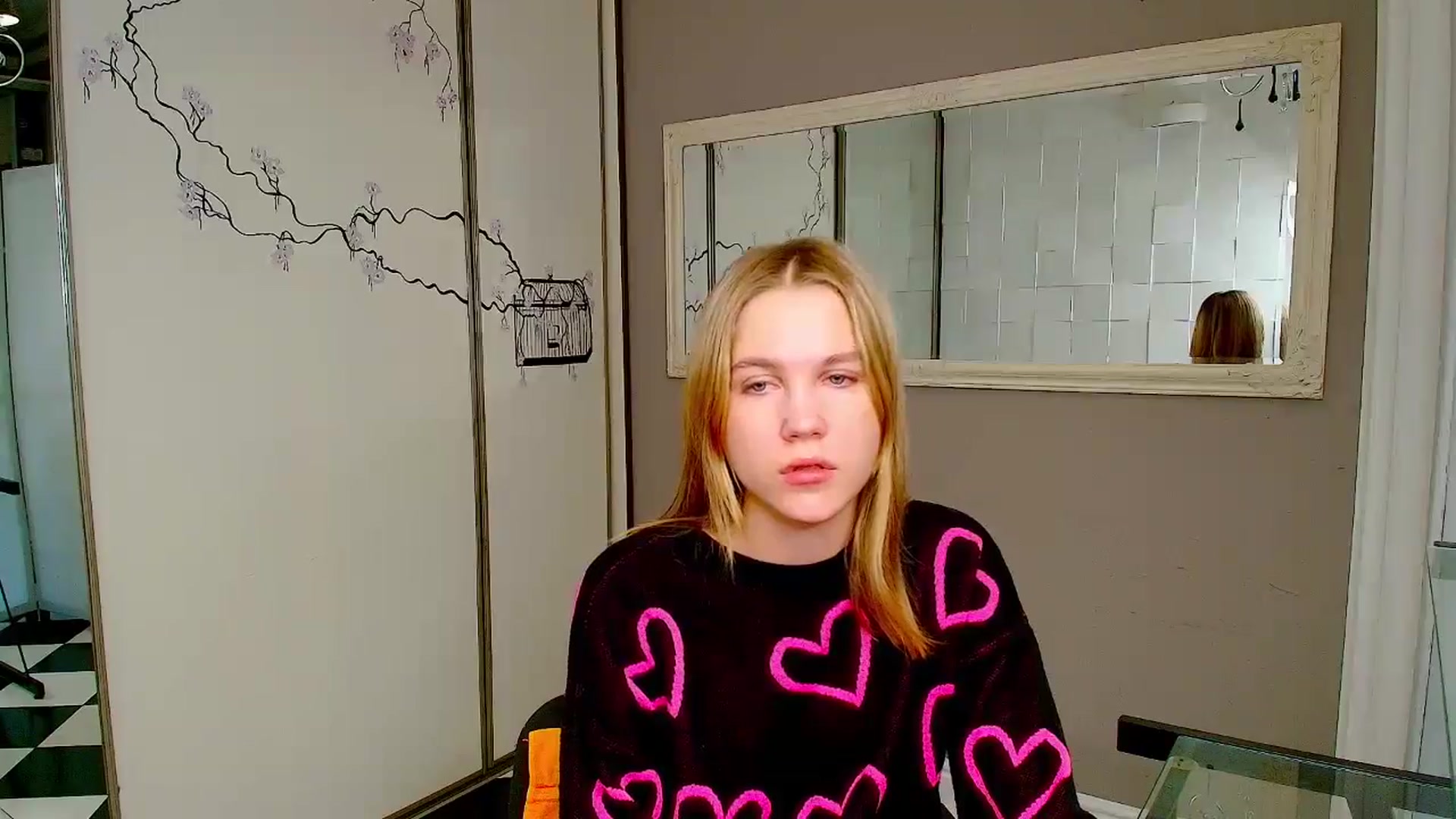 Gallery image thumbnail from Kate_Lewiss's myfreecams stream on, 12/23/2024, 09:27 image 11 of 20