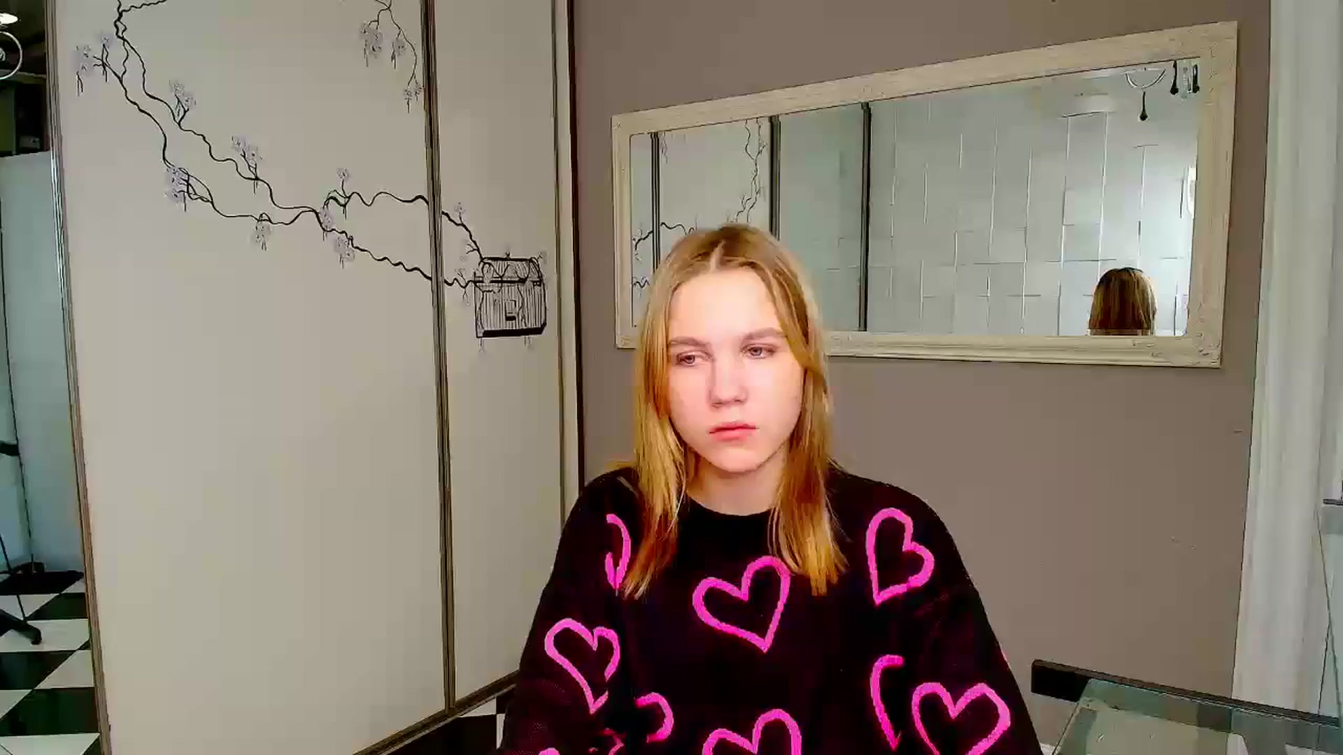 Gallery image thumbnail from Kate_Lewiss's myfreecams stream on, 12/23/2024, 10:49 image 19 of 20