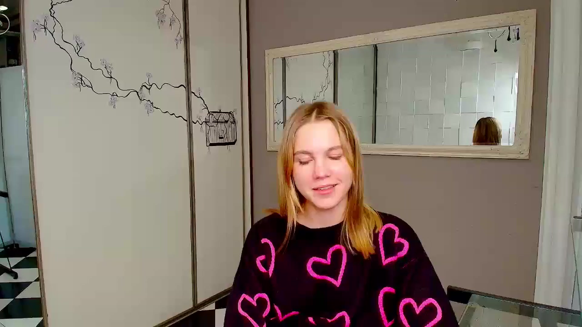 Gallery image thumbnail from Kate_Lewiss's myfreecams stream on, 12/23/2024, 11:05 image 13 of 20