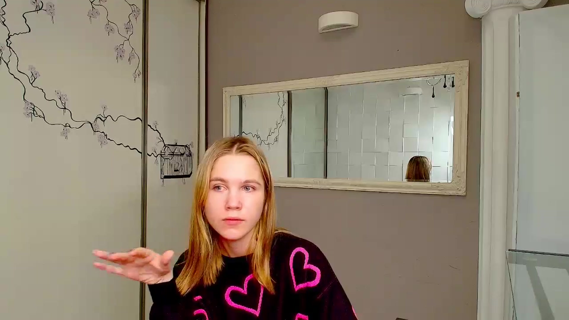 Gallery image thumbnail from Kate_Lewiss's myfreecams stream on, 12/23/2024, 11:53 image 20 of 20