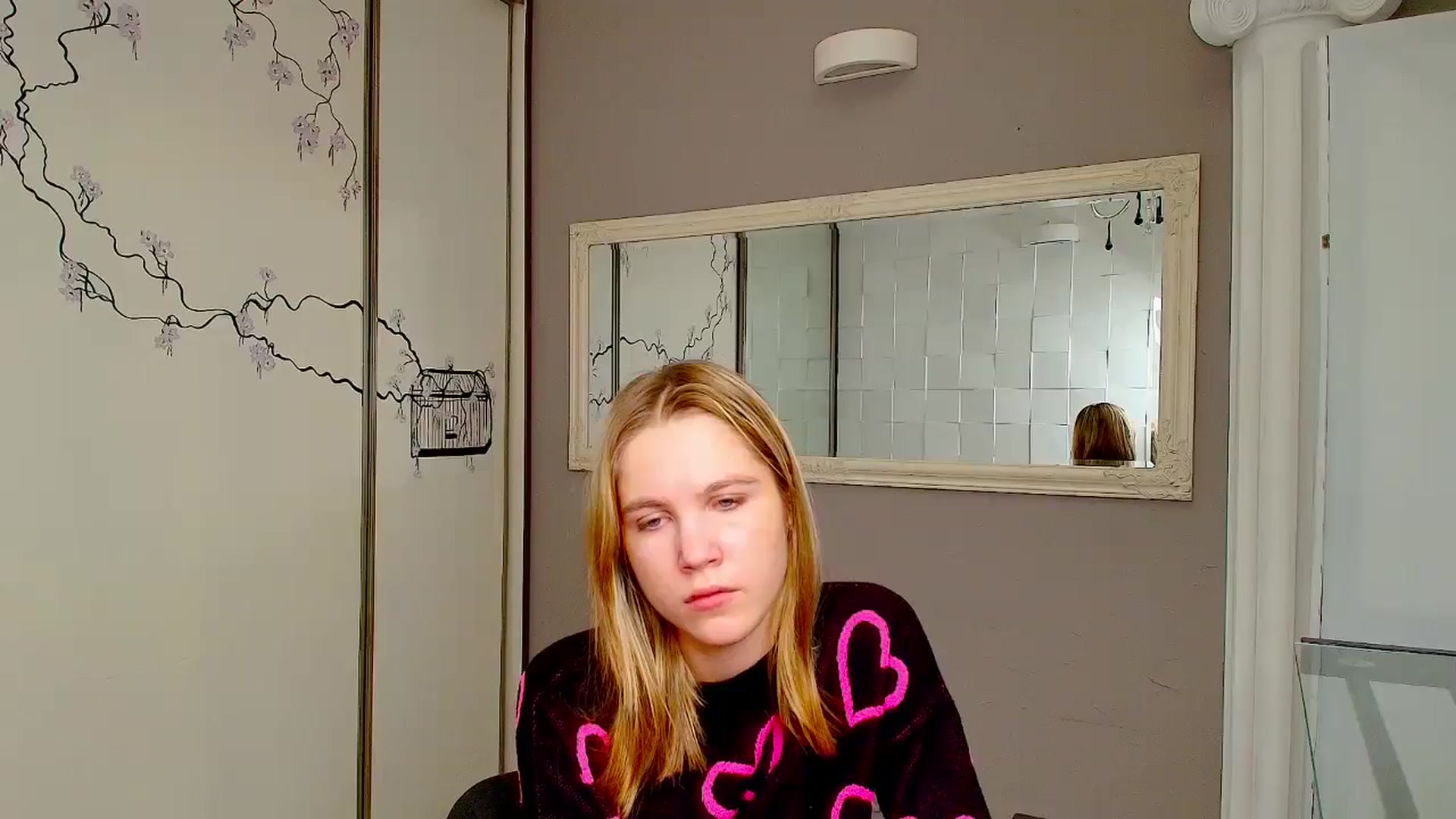 Gallery image thumbnail from Kate_Lewiss's myfreecams stream on, 12/23/2024, 11:53 image 4 of 20