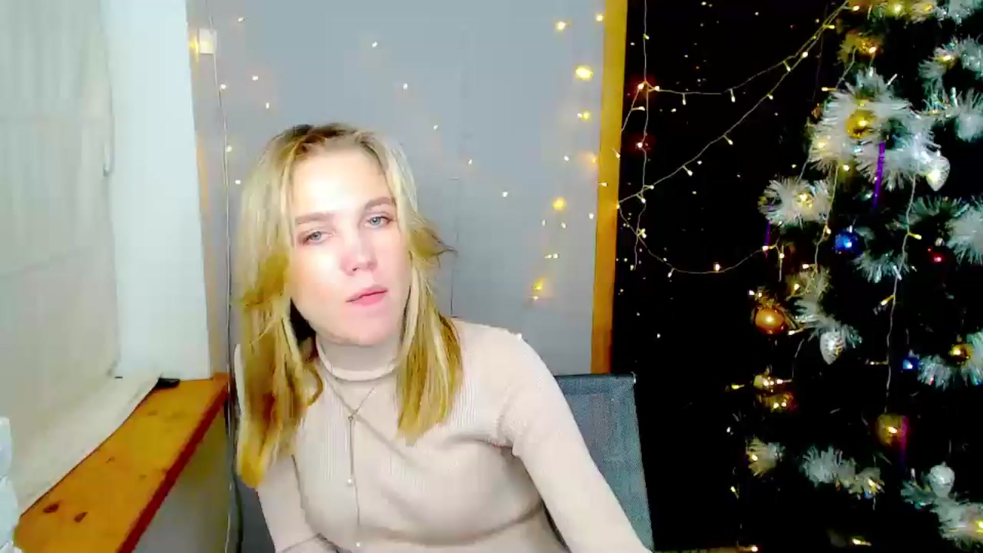 Gallery image thumbnail from Kate_Lewiss's myfreecams stream on, 12/25/2024, 15:29 image 16 of 20