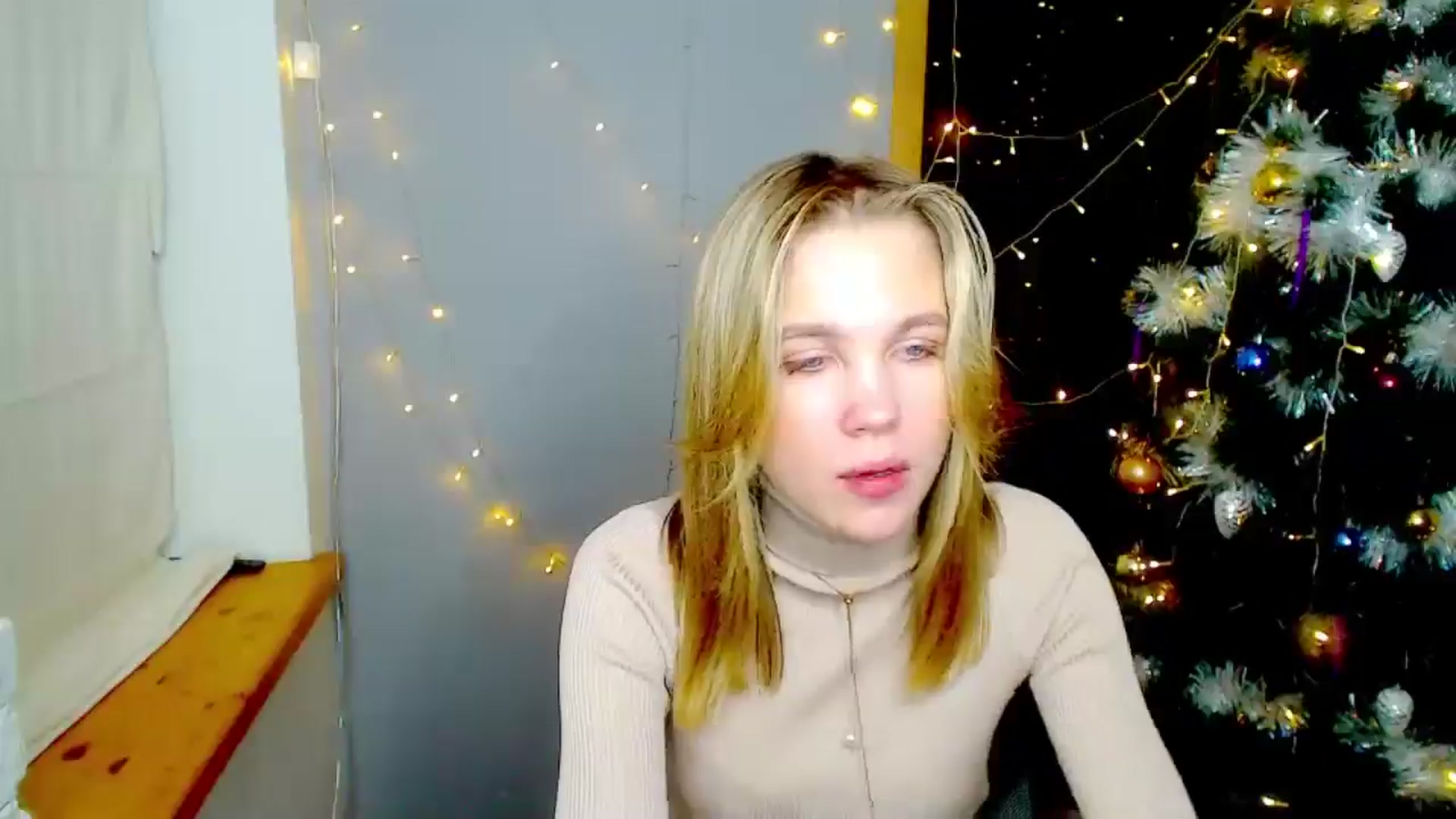Gallery image thumbnail from Kate_Lewiss's myfreecams stream on, 12/25/2024, 15:29 image 8 of 20