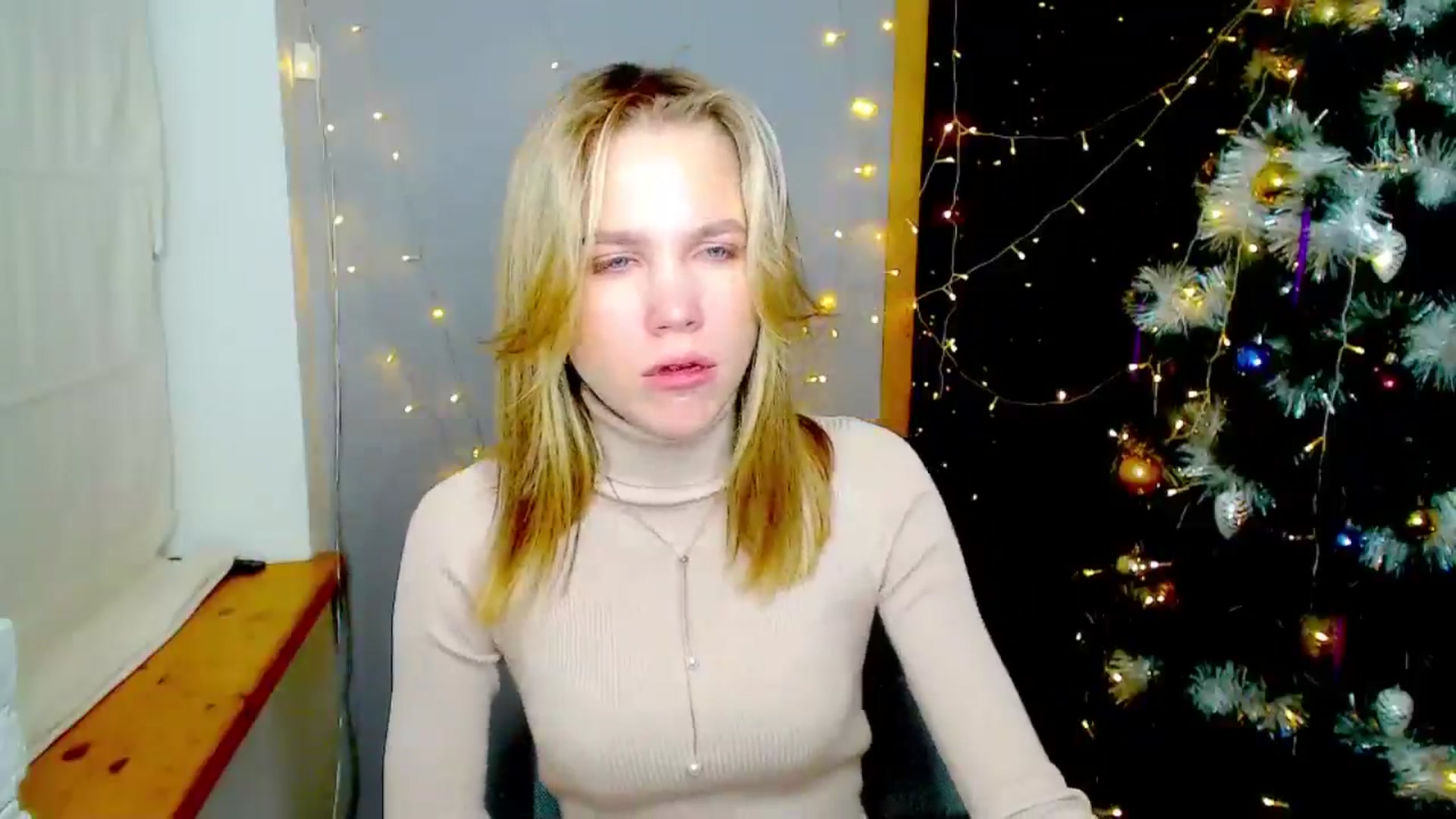 Gallery image thumbnail from Kate_Lewiss's myfreecams stream on, 12/25/2024, 15:29 image 20 of 20