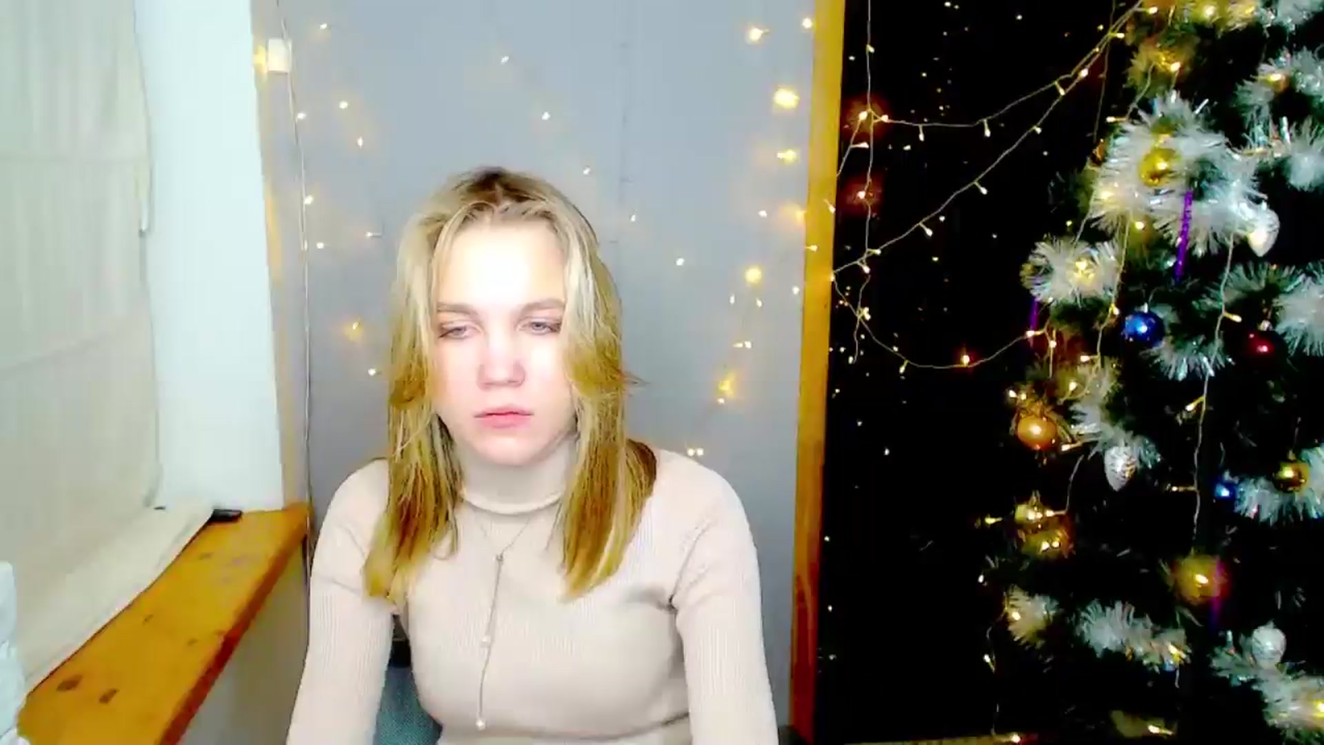Gallery image thumbnail from Kate_Lewiss's myfreecams stream on, 12/25/2024, 16:33 image 7 of 20