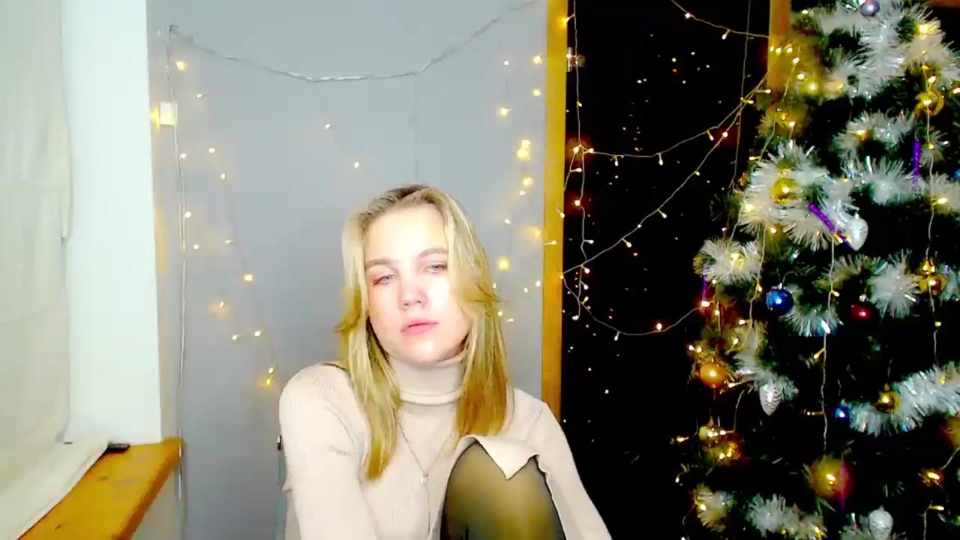 Gallery image thumbnail from Kate_Lewiss's myfreecams stream on, 12/25/2024, 17:50 image 20 of 20