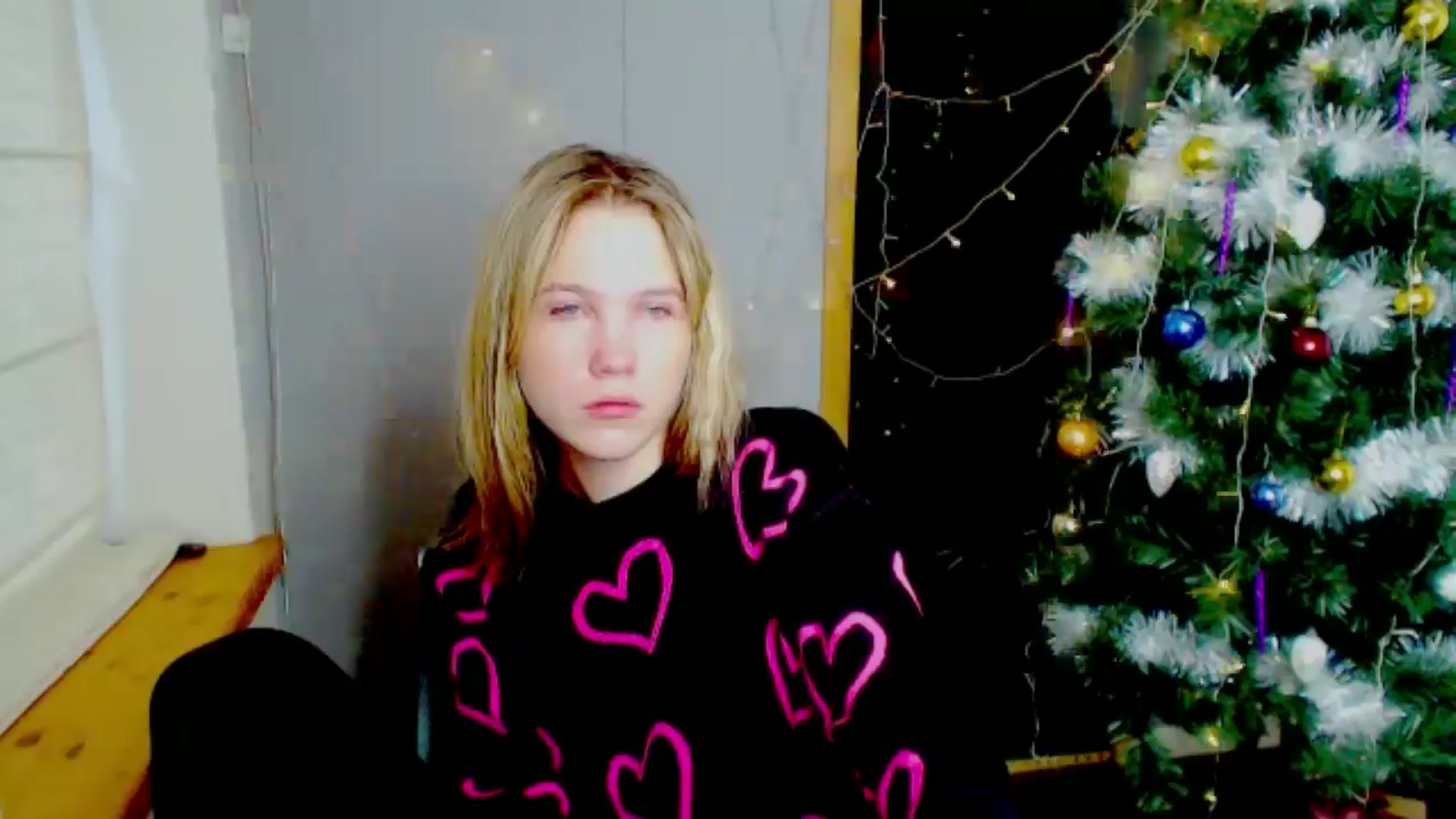 Gallery image thumbnail from Kate_Lewiss's myfreecams stream on, 12/27/2024, 10:21 image 4 of 20