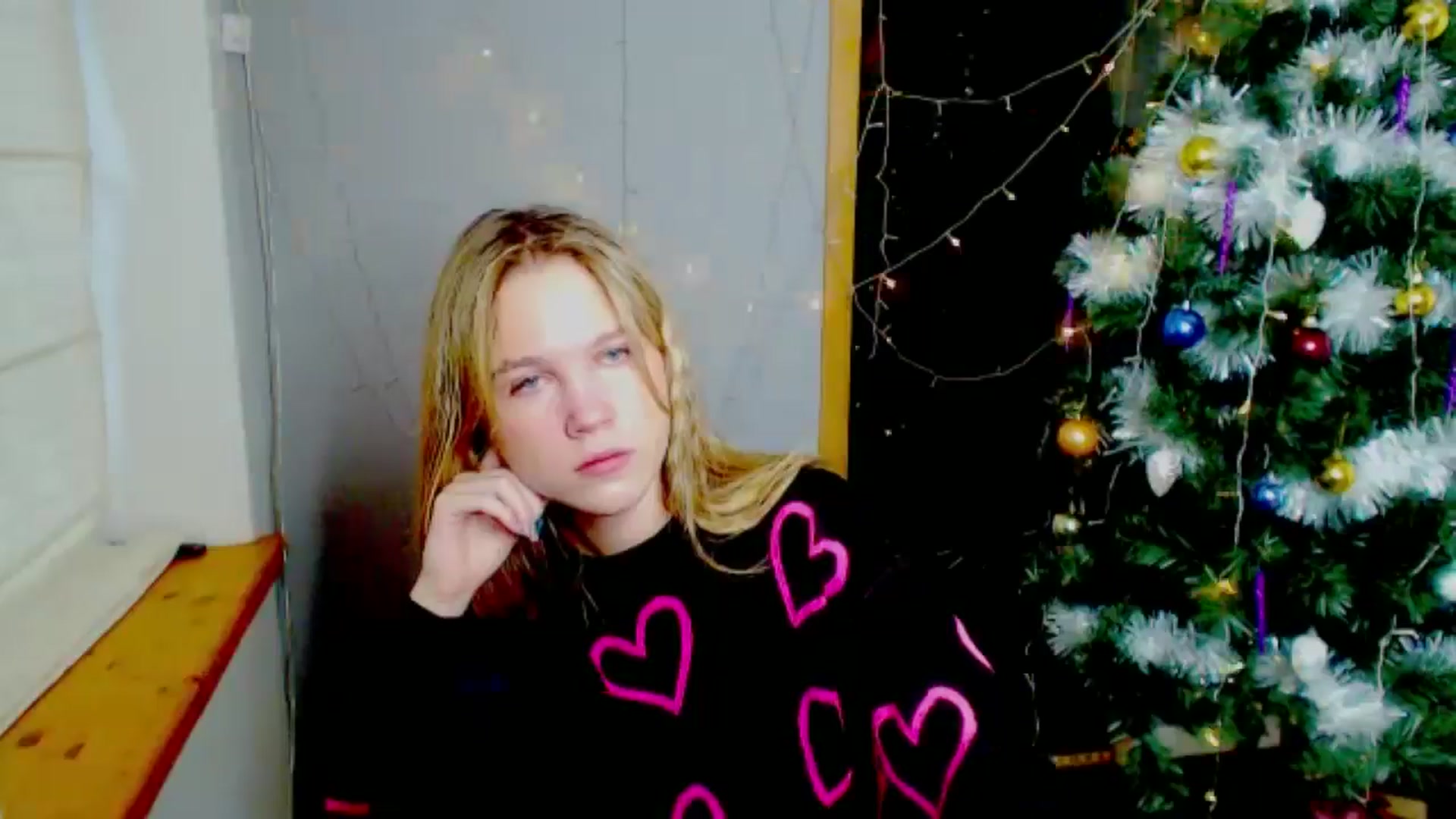 Gallery image thumbnail from Kate_Lewiss's myfreecams stream on, 12/27/2024, 11:19 image 3 of 20