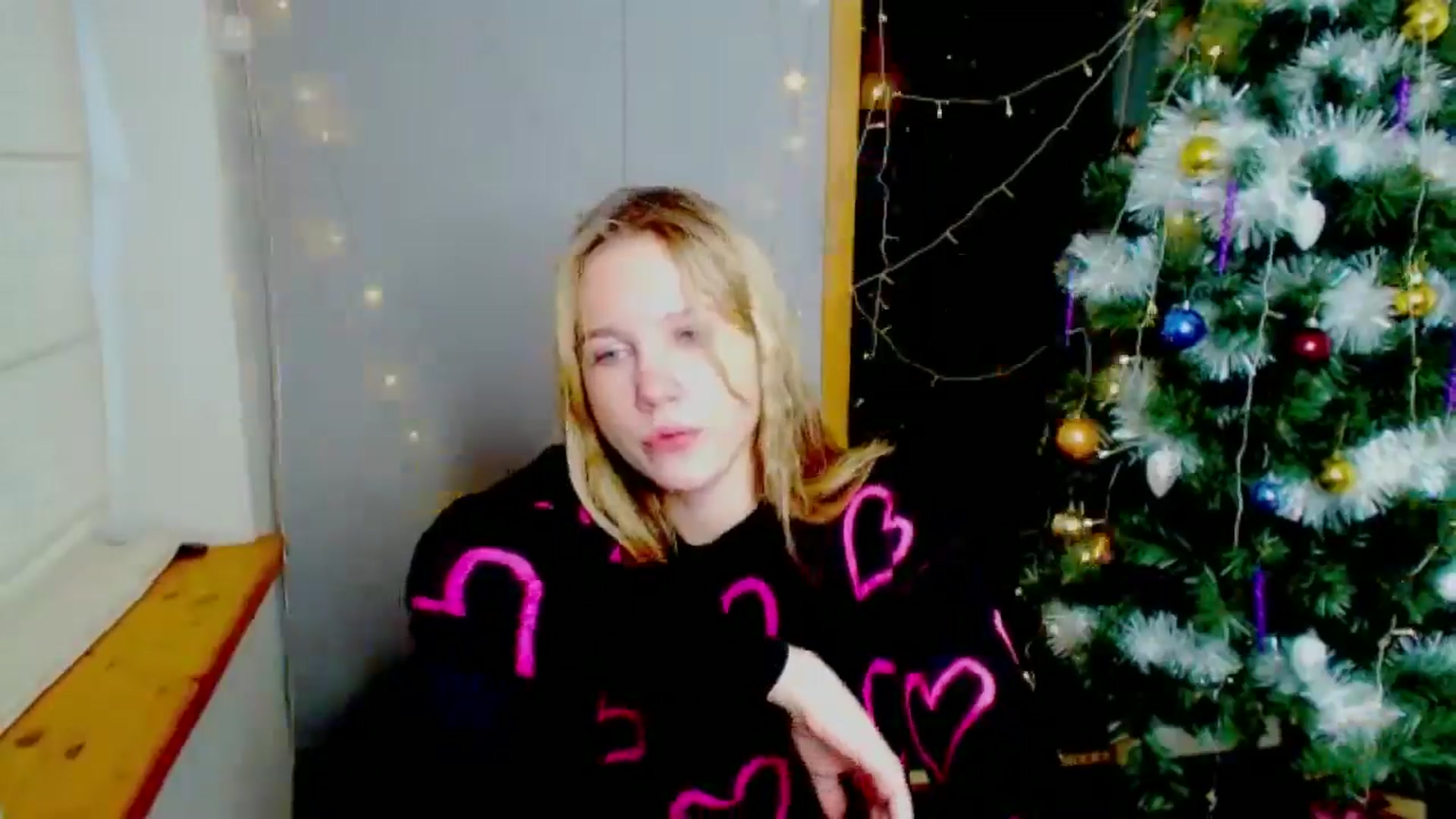 Gallery image thumbnail from Kate_Lewiss's myfreecams stream on, 12/27/2024, 11:19 image 5 of 20