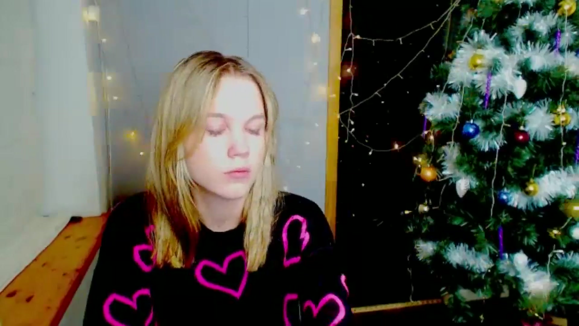 Gallery image thumbnail from Kate_Lewiss's myfreecams stream on, 12/27/2024, 14:43 image 6 of 20