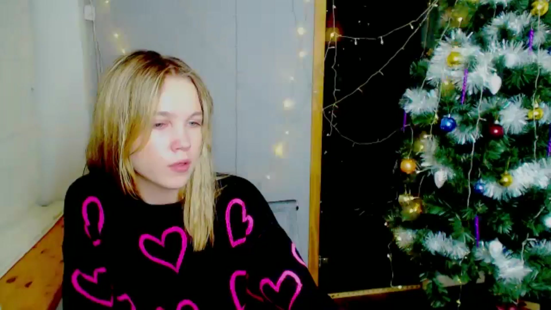 Gallery image thumbnail from Kate_Lewiss's myfreecams stream on, 12/27/2024, 14:43 image 5 of 20