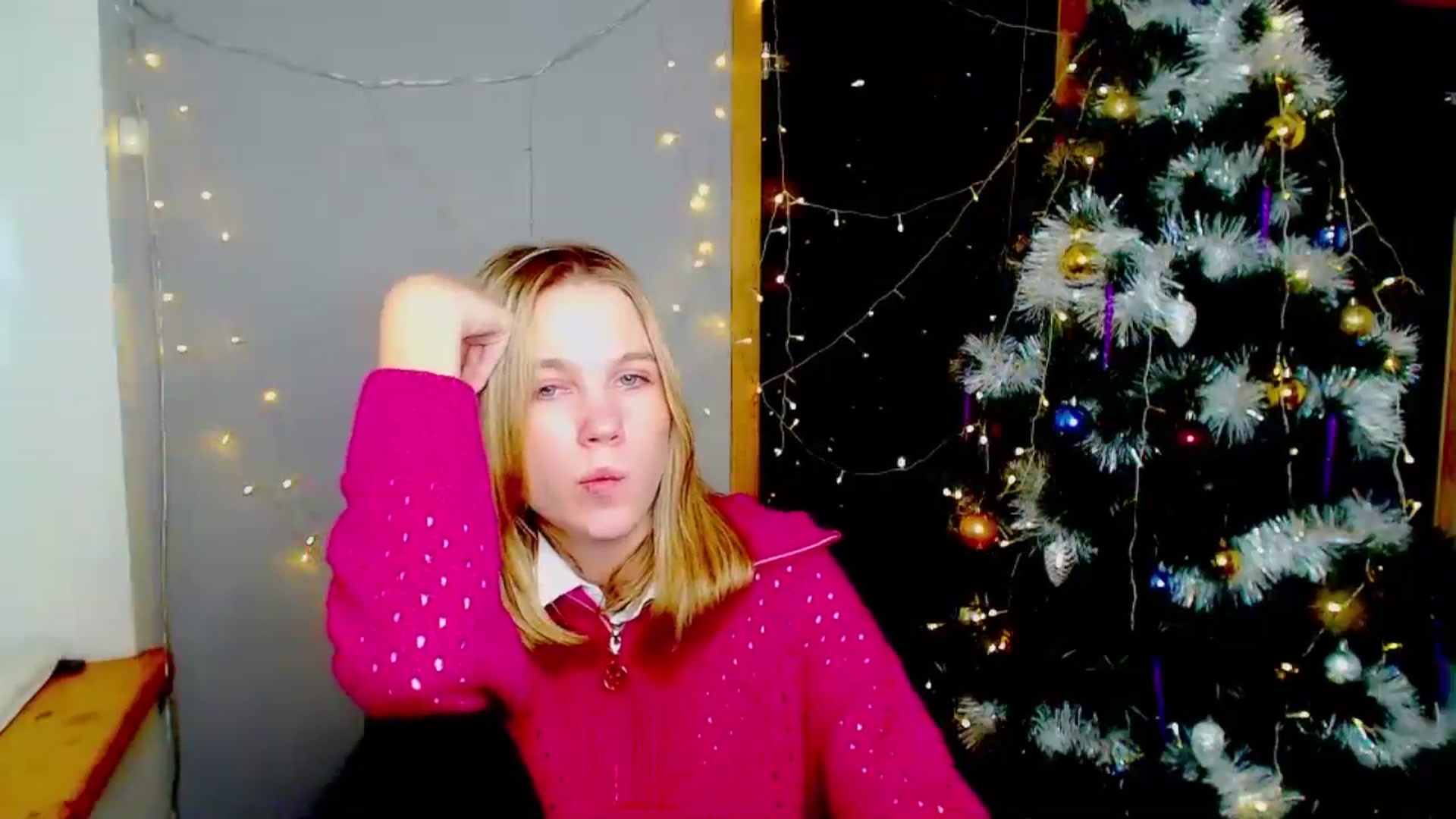 Gallery image thumbnail from Kate_Lewiss's myfreecams stream on, 12/30/2024, 10:13 image 16 of 20