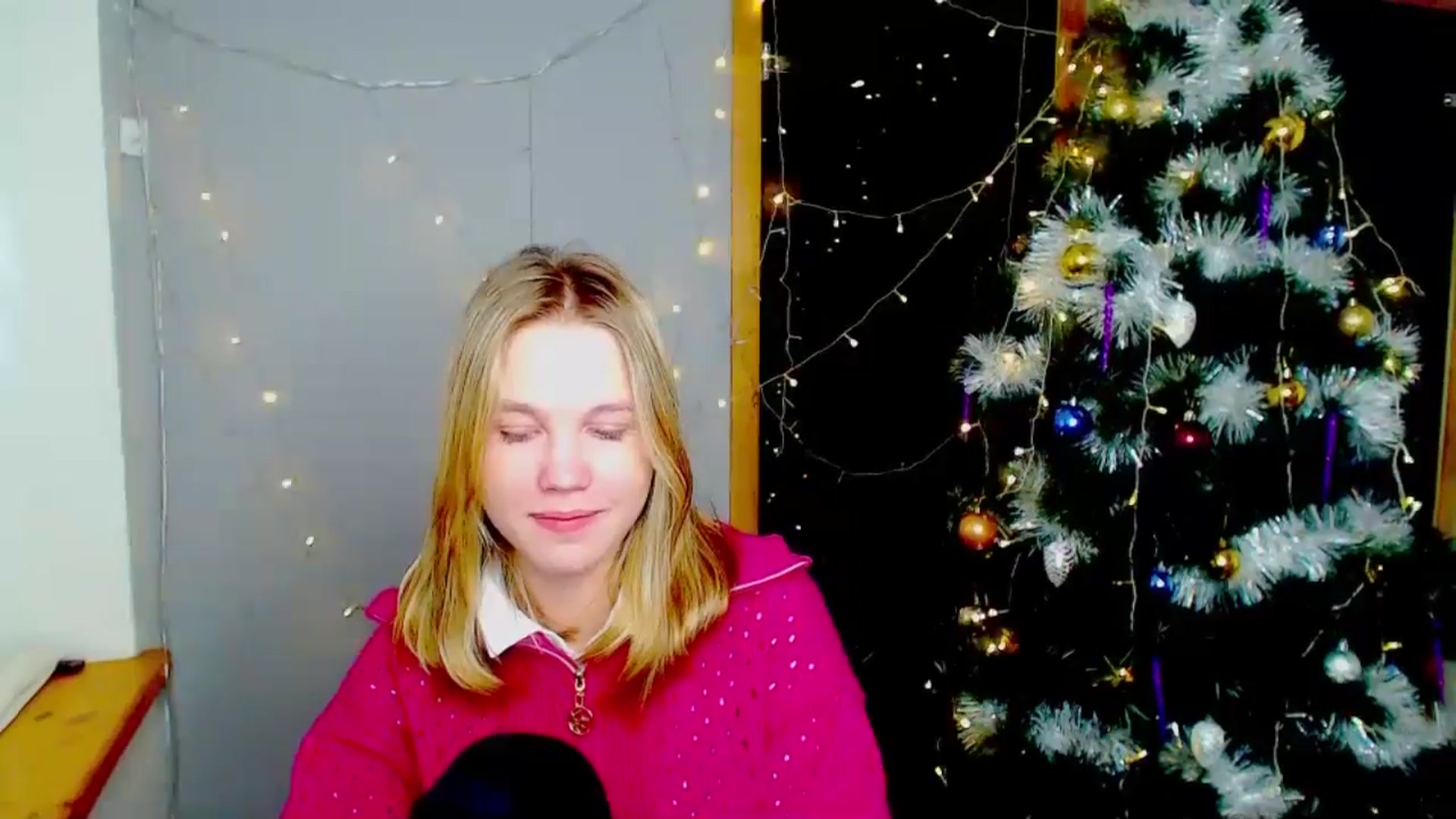 Gallery image thumbnail from Kate_Lewiss's myfreecams stream on, 12/30/2024, 10:13 image 6 of 20