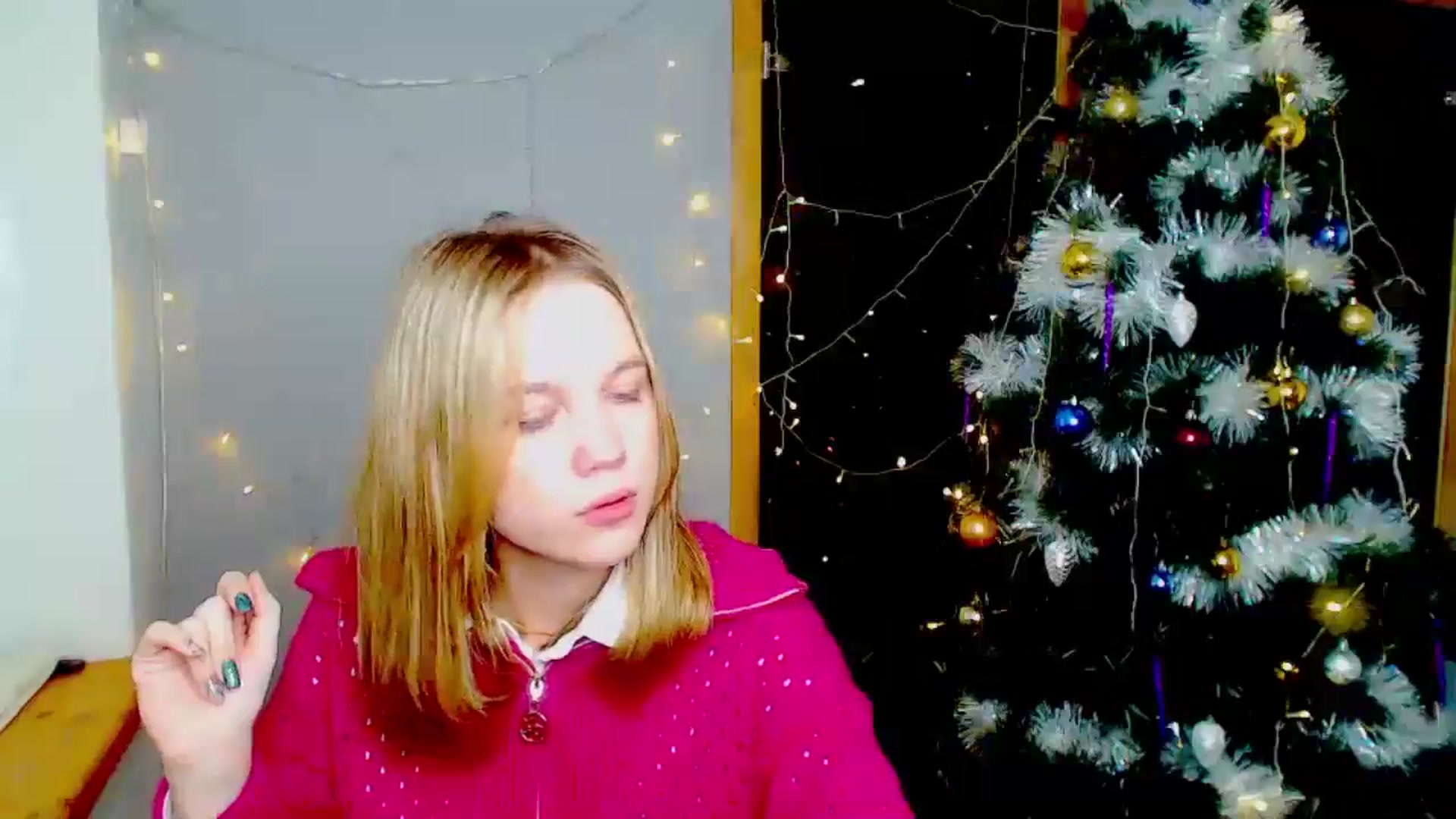 Gallery image thumbnail from Kate_Lewiss's myfreecams stream on, 12/30/2024, 10:13 image 2 of 20