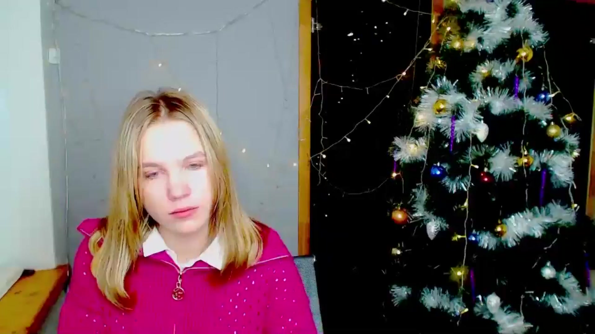 Gallery image thumbnail from Kate_Lewiss's myfreecams stream on, 12/30/2024, 11:19 image 7 of 20