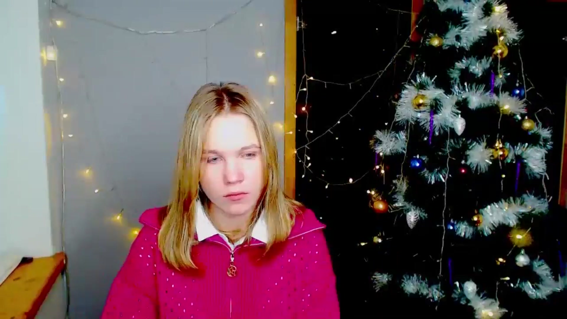 Gallery image thumbnail from Kate_Lewiss's myfreecams stream on, 12/30/2024, 11:19 image 19 of 20