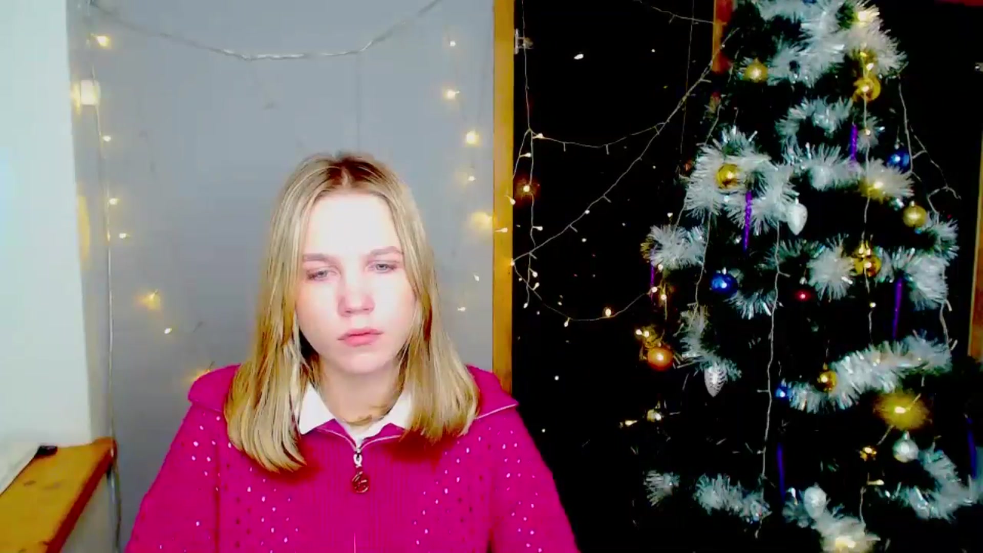Gallery image thumbnail from Kate_Lewiss's myfreecams stream on, 12/30/2024, 12:04 image 2 of 20