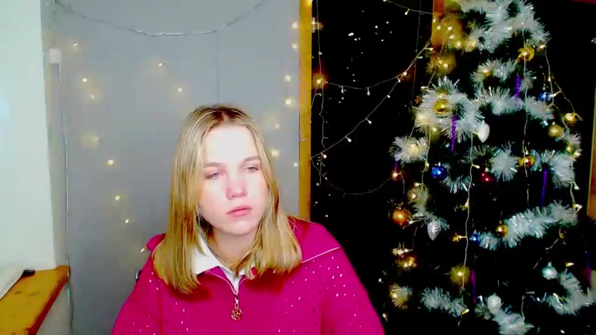 Gallery image thumbnail from Kate_Lewiss's myfreecams stream on, 12/30/2024, 12:04 image 19 of 20