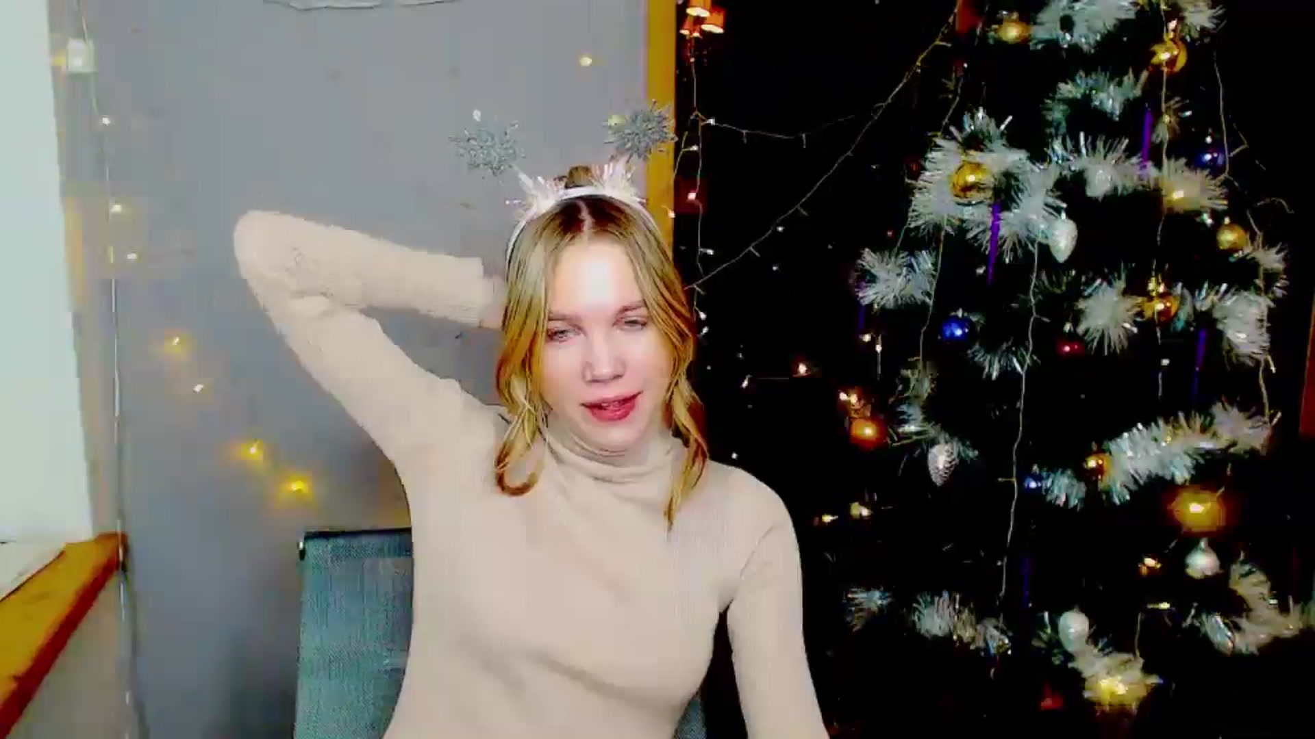 Gallery image thumbnail from Kate_Lewiss's myfreecams stream on, 12/31/2024, 07:50 image 15 of 20