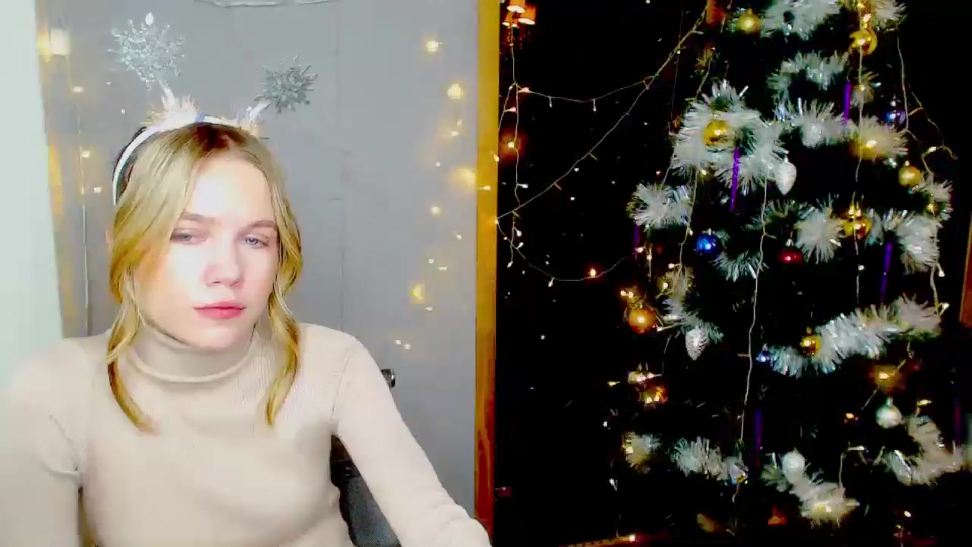 Gallery image thumbnail from Kate_Lewiss's myfreecams stream on, 12/31/2024, 07:50 image 17 of 20