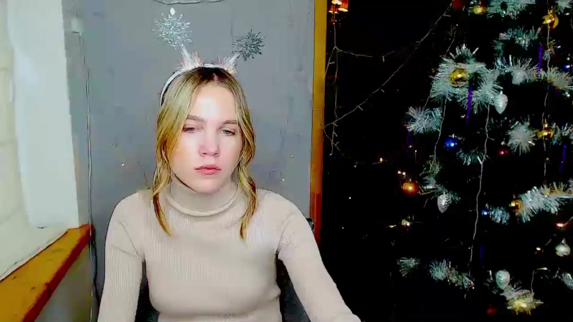 Gallery image thumbnail from Kate_Lewiss's myfreecams stream on, 12/31/2024, 09:20 image 13 of 20