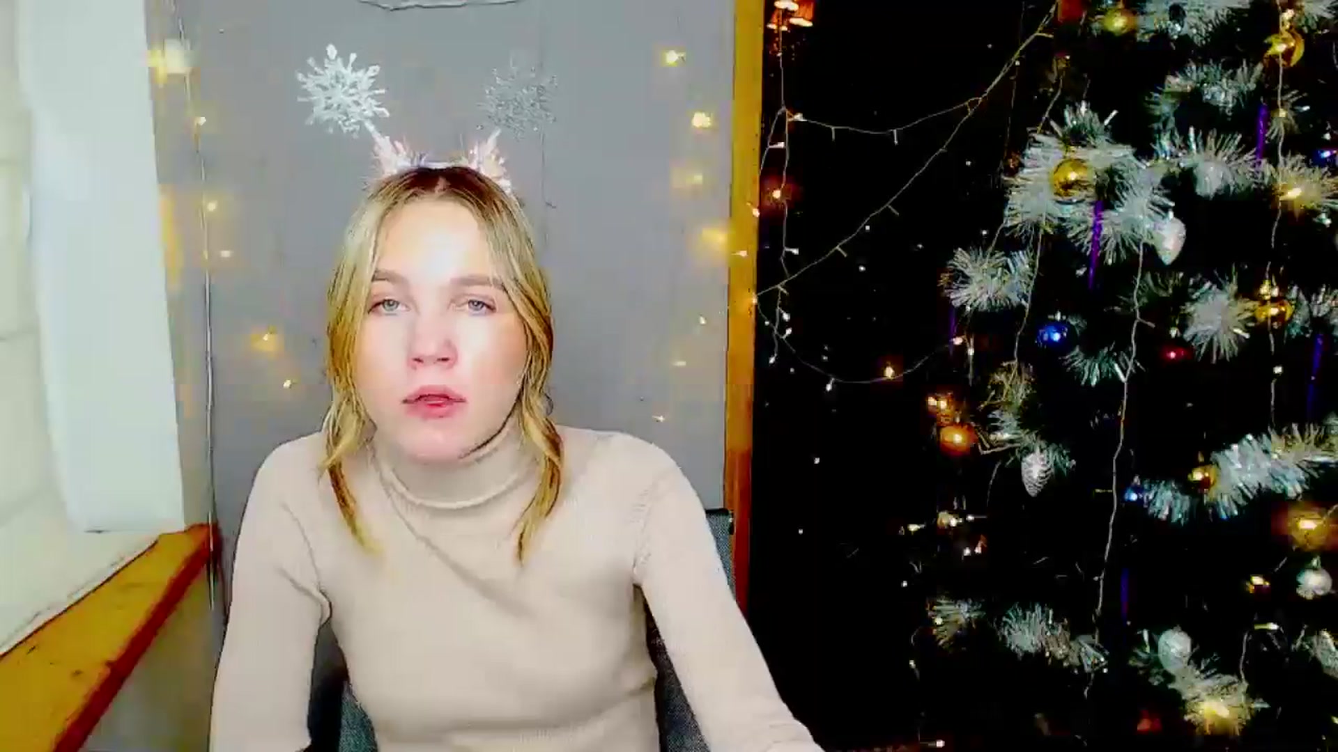 Gallery image thumbnail from Kate_Lewiss's myfreecams stream on, 12/31/2024, 09:20 image 15 of 20