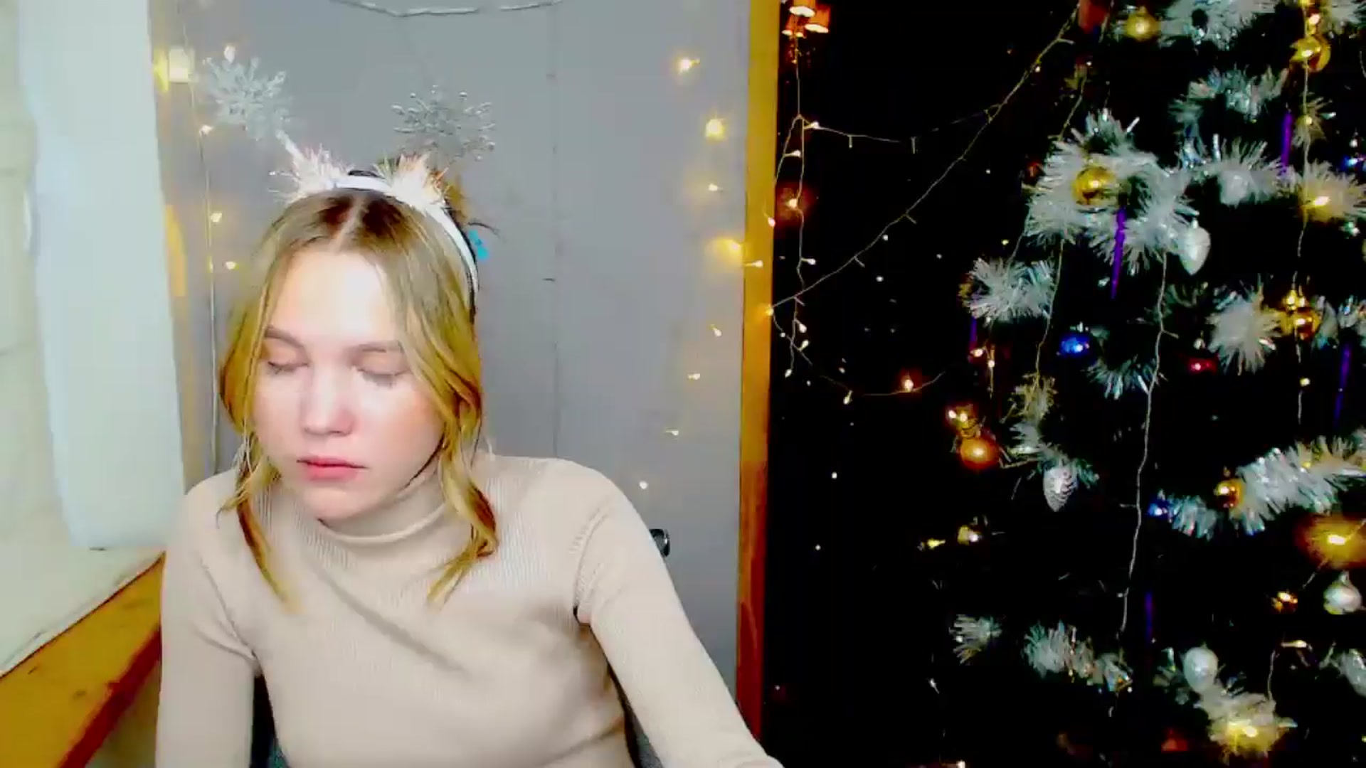 Gallery image thumbnail from Kate_Lewiss's myfreecams stream on, 12/31/2024, 09:20 image 3 of 20