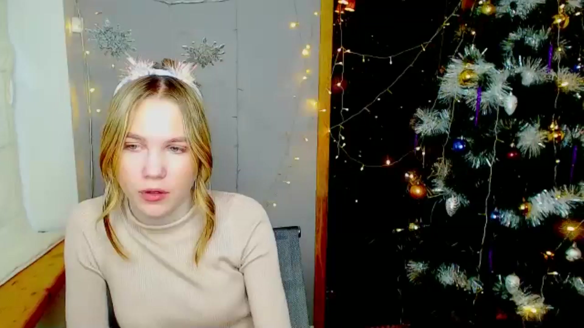 Gallery image thumbnail from Kate_Lewiss's myfreecams stream on, 12/31/2024, 11:19 image 1 of 20