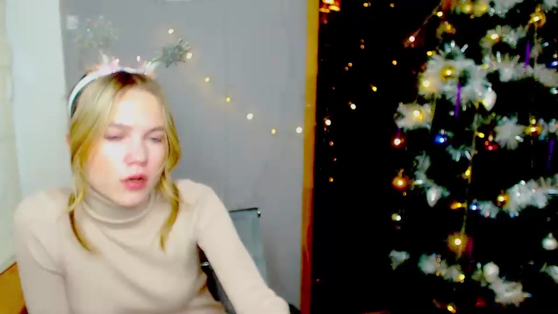 Gallery image thumbnail from Kate_Lewiss's myfreecams stream on, 12/31/2024, 11:19 image 4 of 20