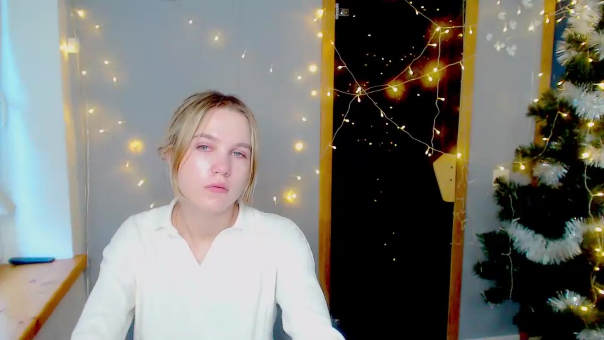 Gallery image thumbnail from Kate_Lewiss's myfreecams stream on, 01/09/2025, 12:02 image 14 of 20